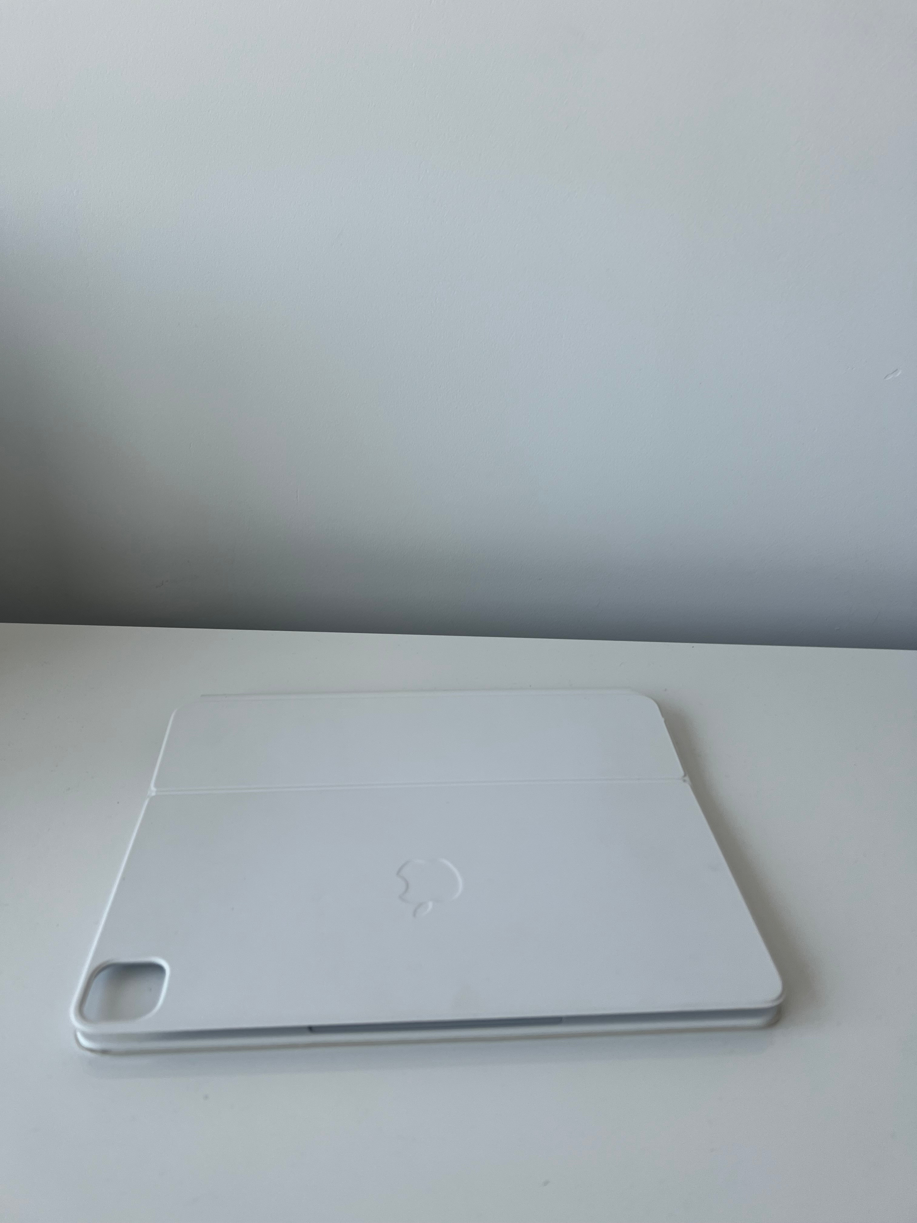 Apple Magic Keyboard for 12.9" iPad Pro 5th Gen., White - US Eng - photo 2