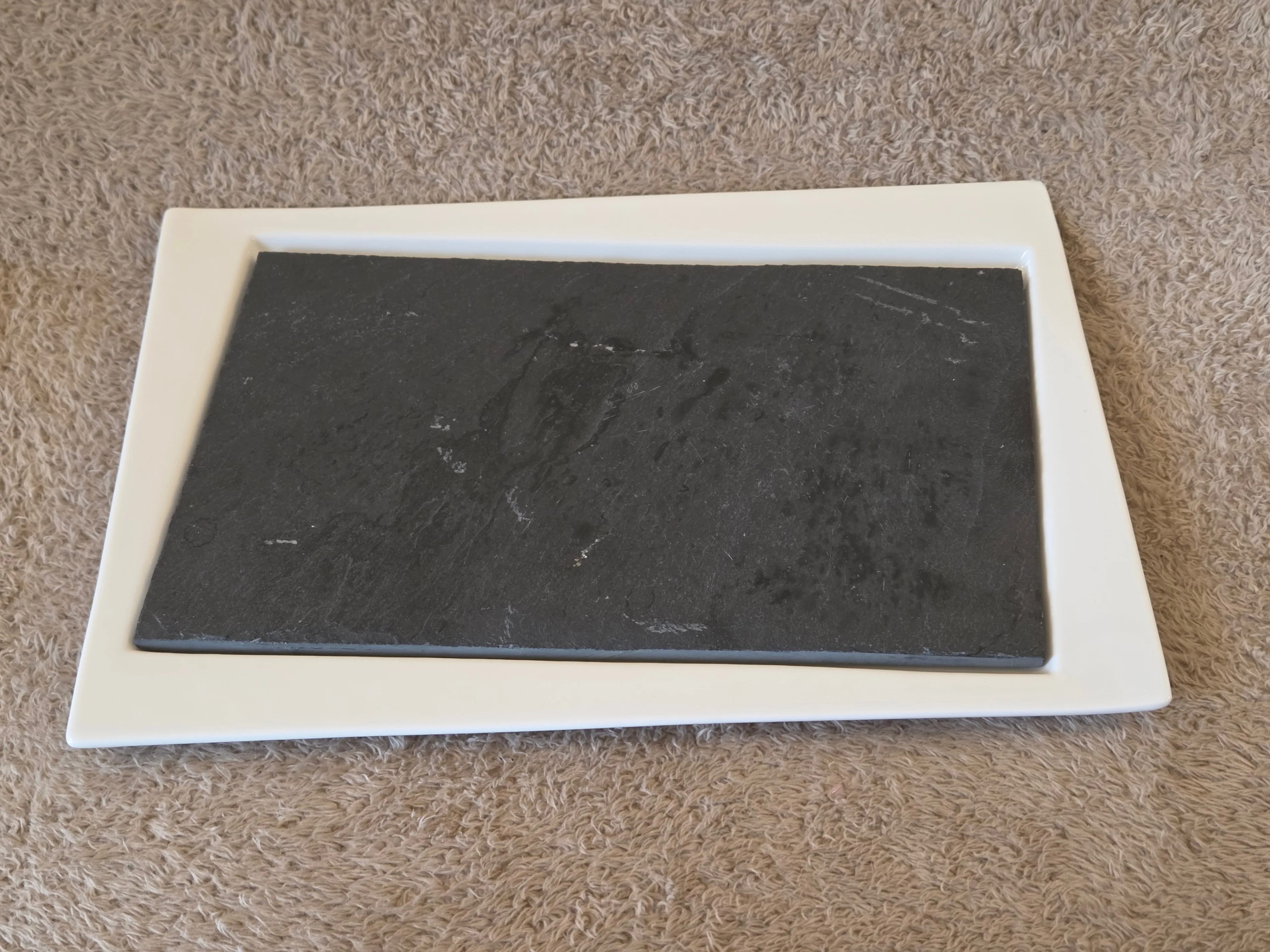 Slate cheese board on porcelain tray, 40×27 cm