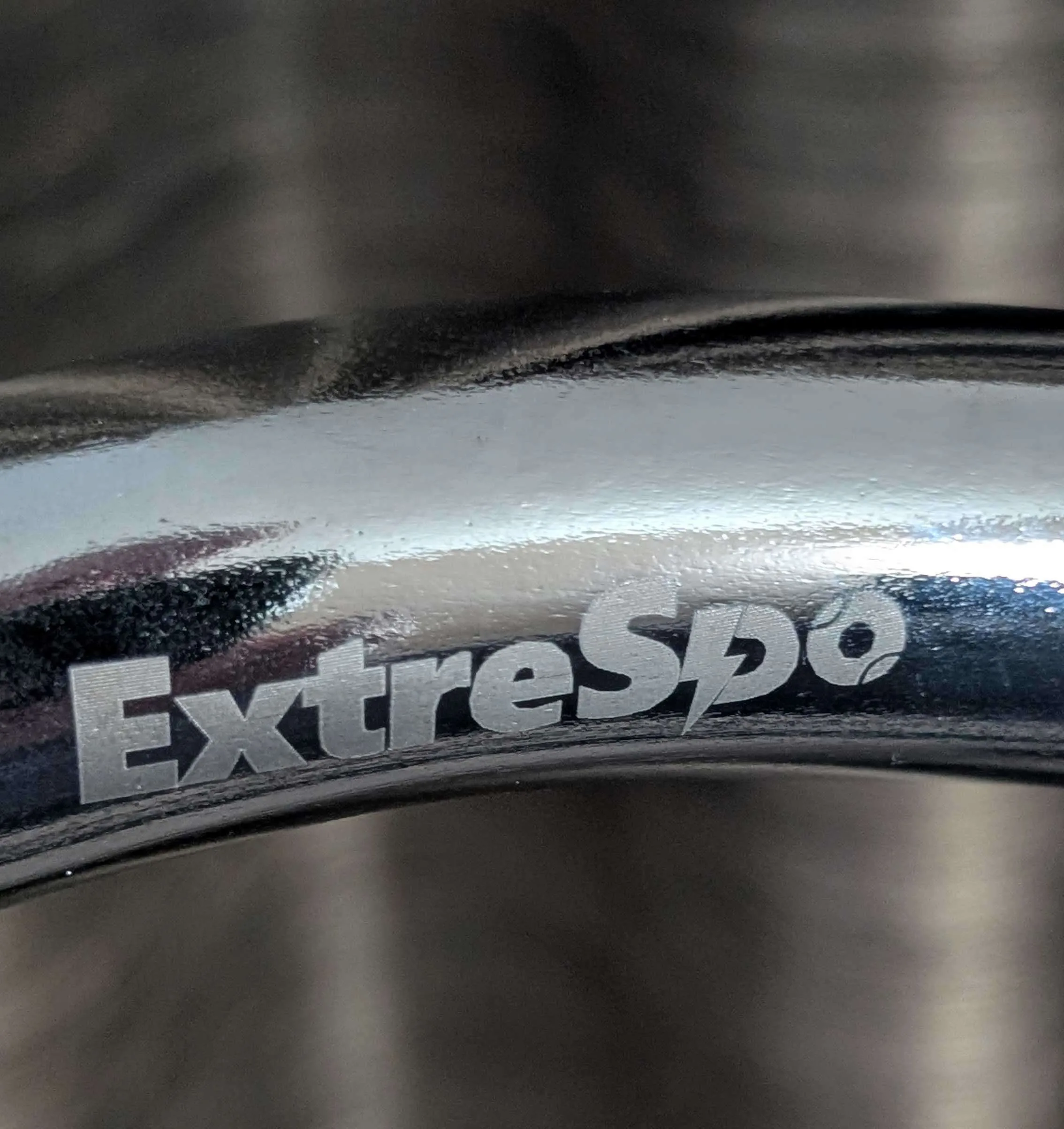 ExtreSpo 47" EZ Curl Bar Weight Lifting Bar image indicator(2)