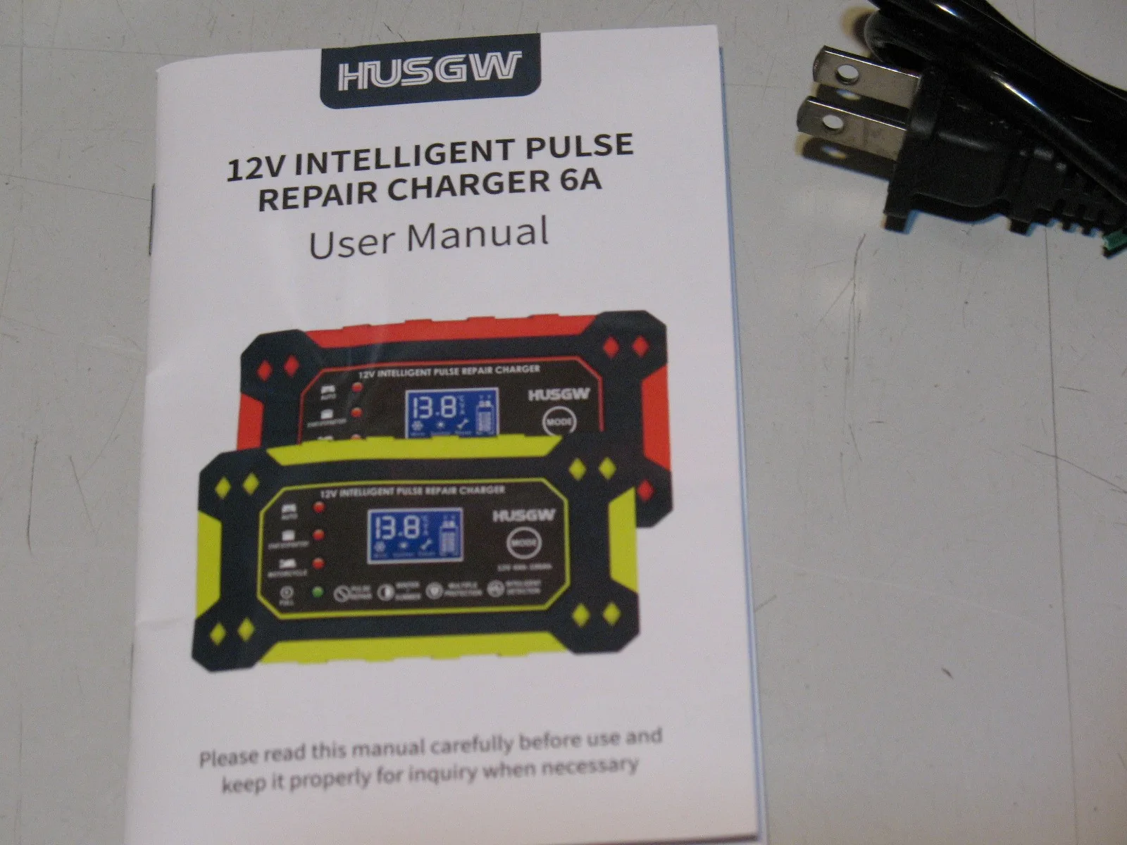 12 Volt Intelligent Pulse Repair Battery Charger, BRAND NEW image indicator(7)