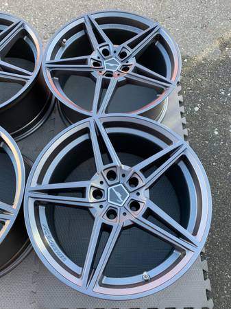 Set of 19X8.5/9.5 Genuine AC Schnitzer type AC1 F30/F31 like new - photo 4