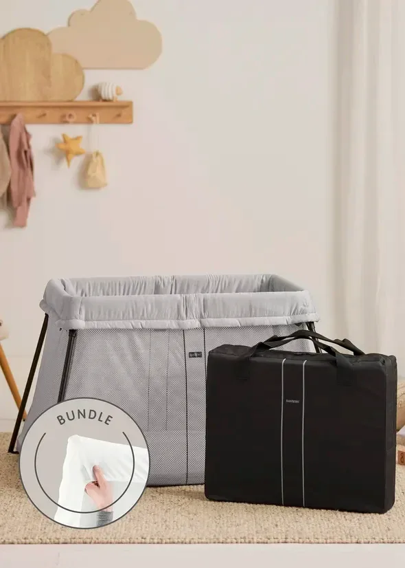 Baby Bjorn | Travel Crib Light | Brand New