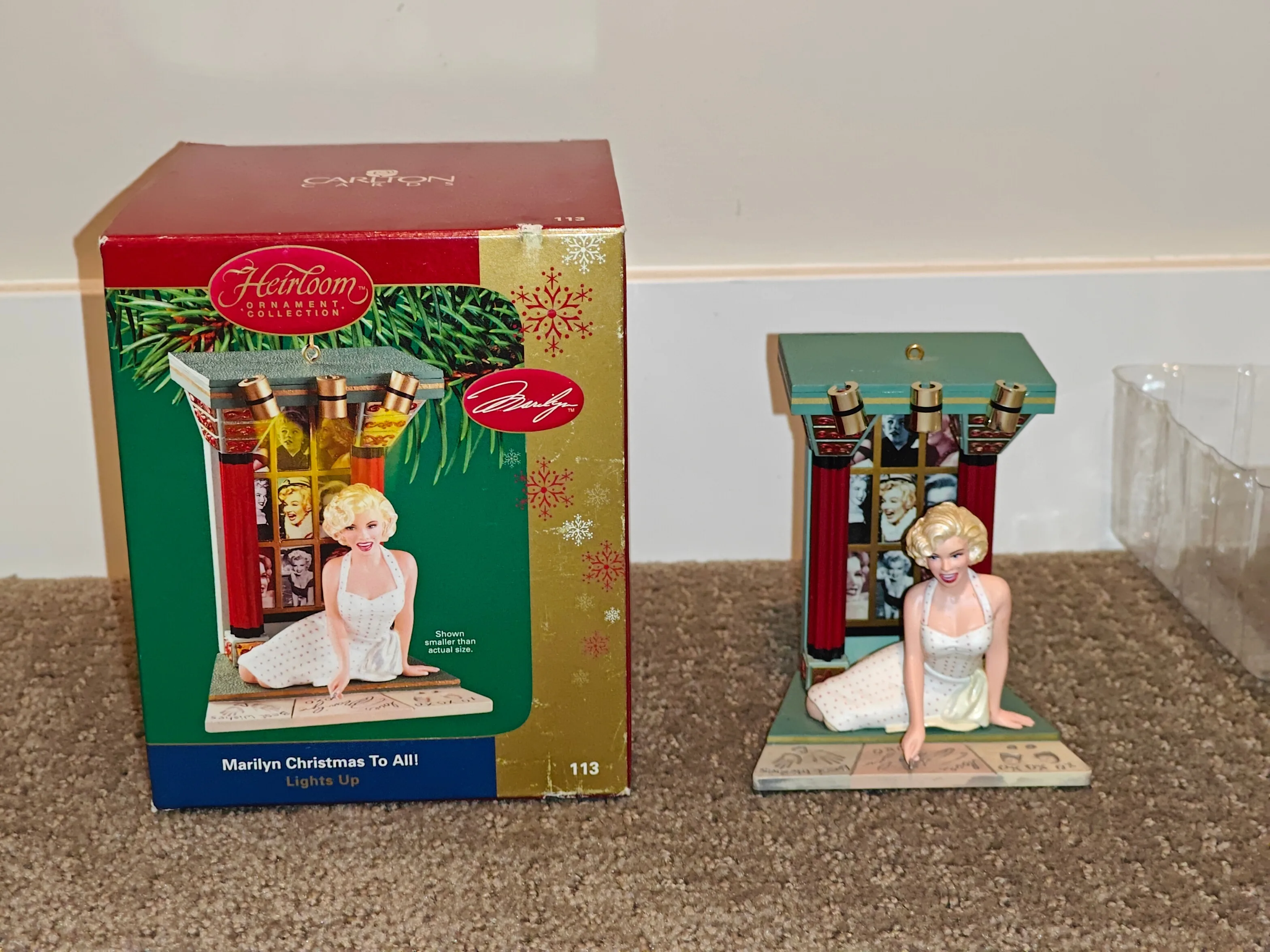 Marilyn Monroe Carlton Christmas Ornament - Walk of Fame Star thumbnail