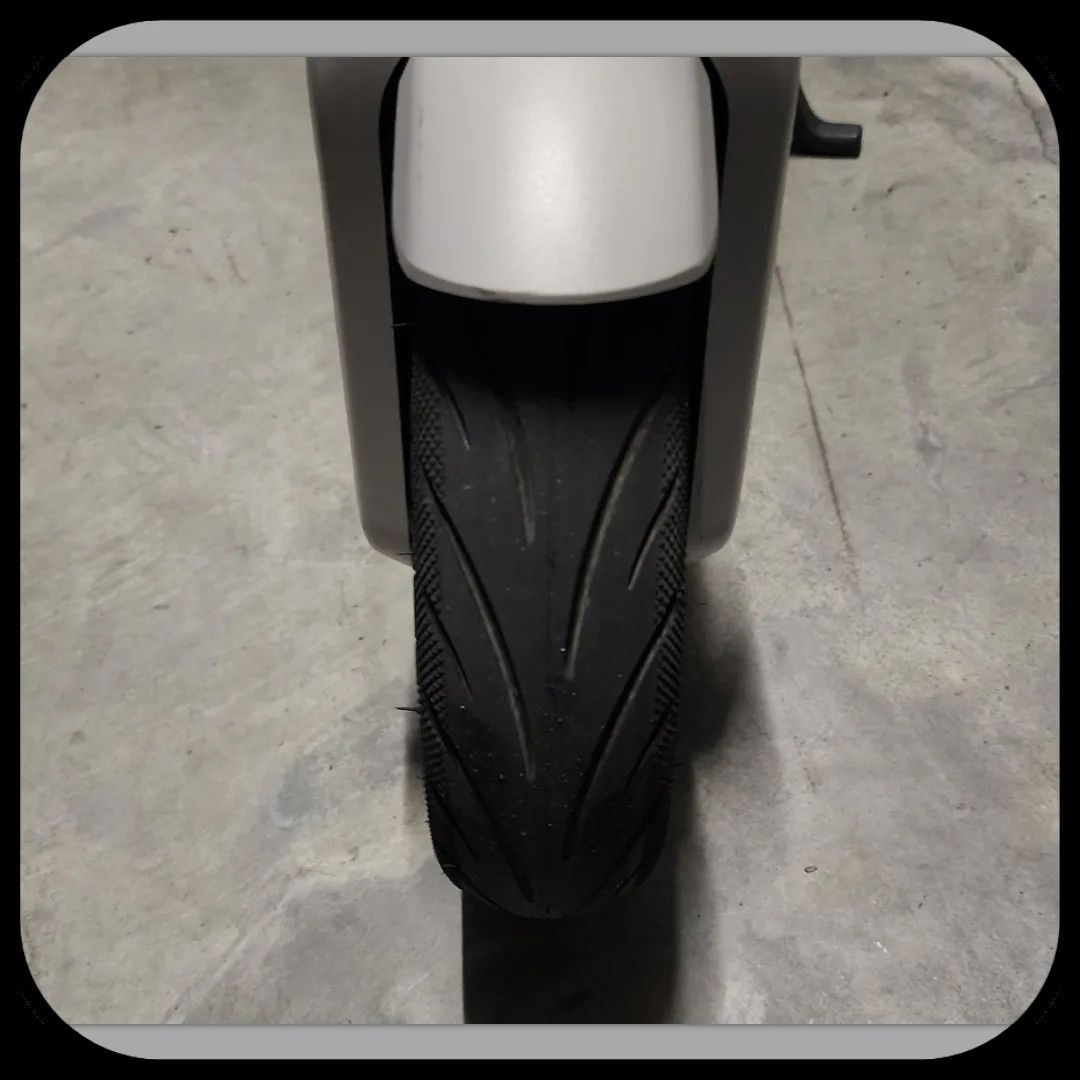 SEGWAY || Ninebot MAX G30LP Electric Scooter image indicator(5)