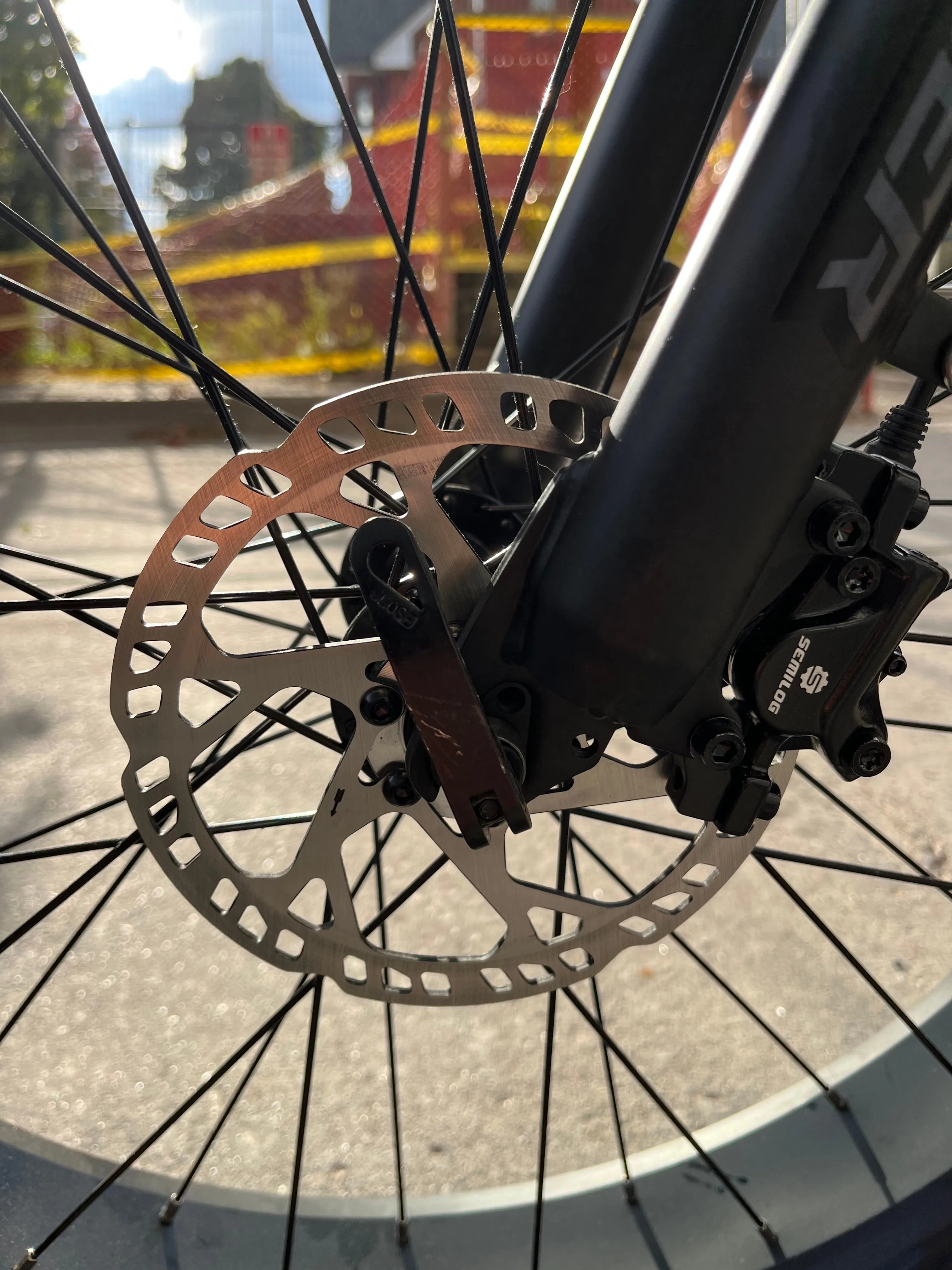 OIIOS Quanta Electric Bicycle | Showroom Demo / Full Warranty image indicator(3)