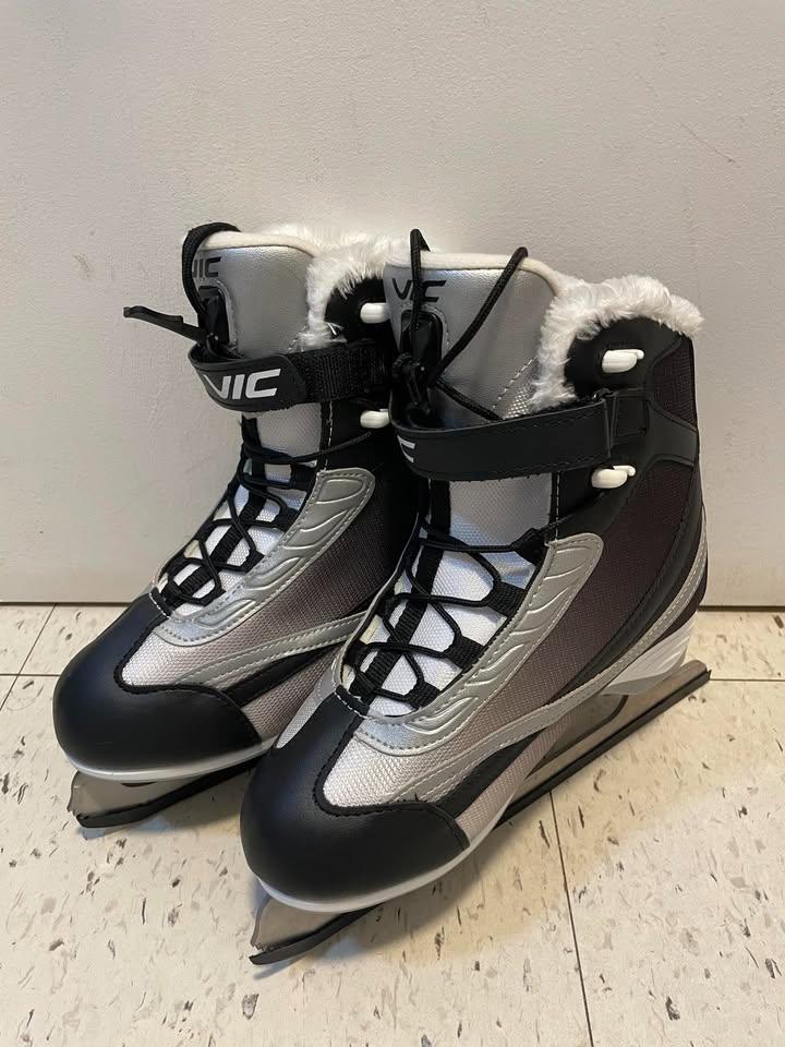 VIC Motion Recreational Ice Skates (Size 5) - photo 3