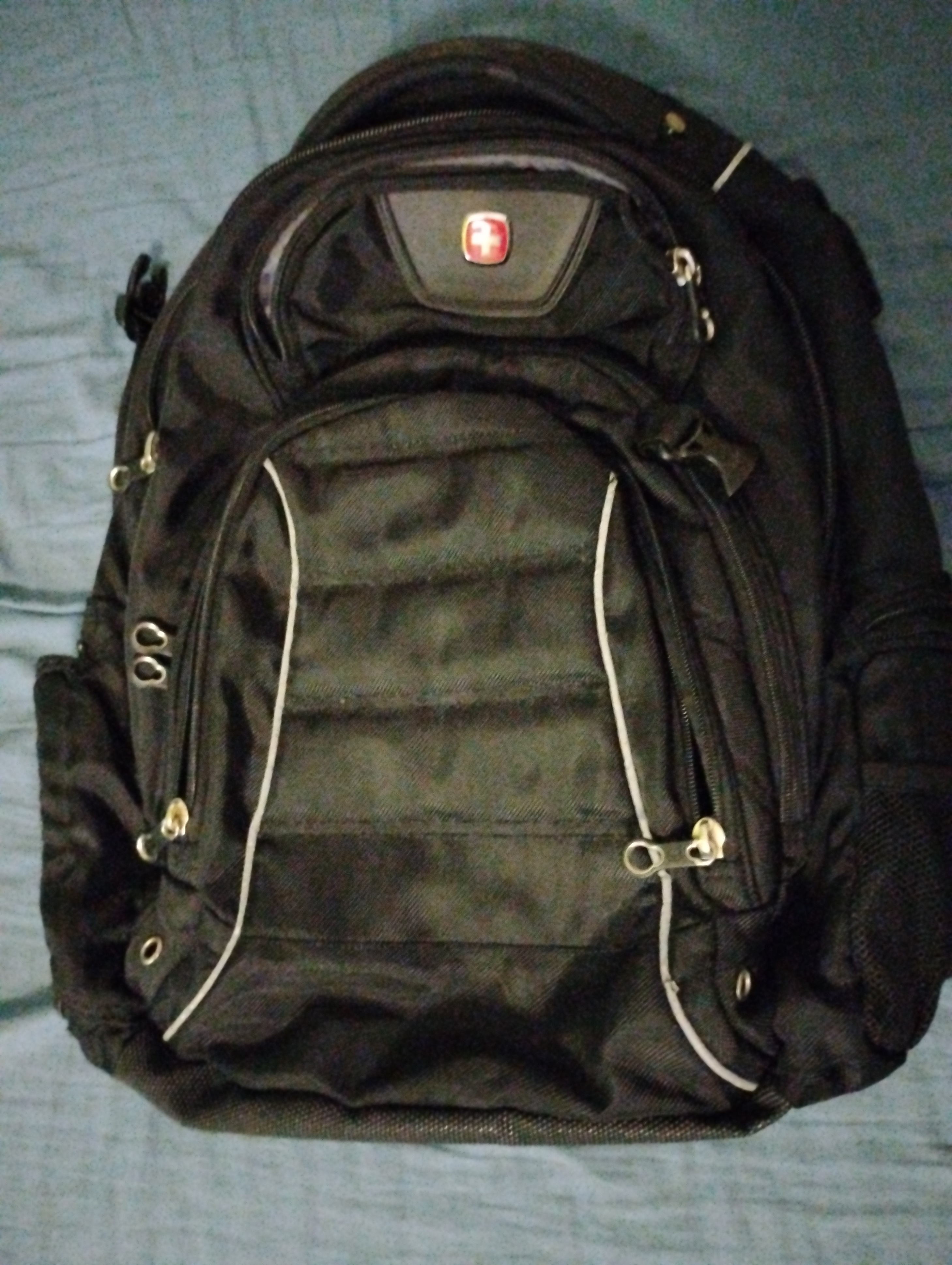 Swiss Gear Backpack – Like New Condition