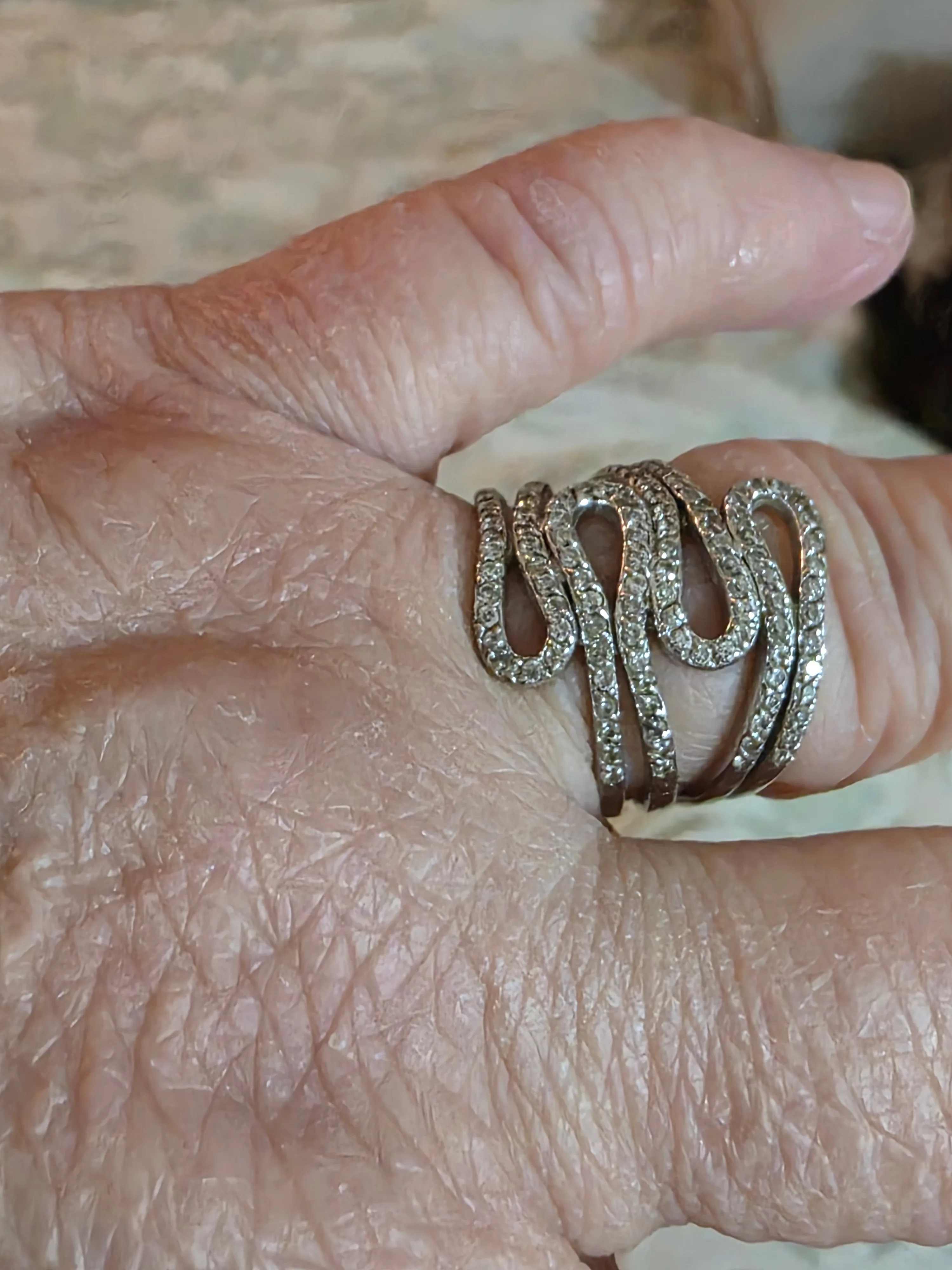 Silver Tone Rhinestone Statement Ring image indicator(4)