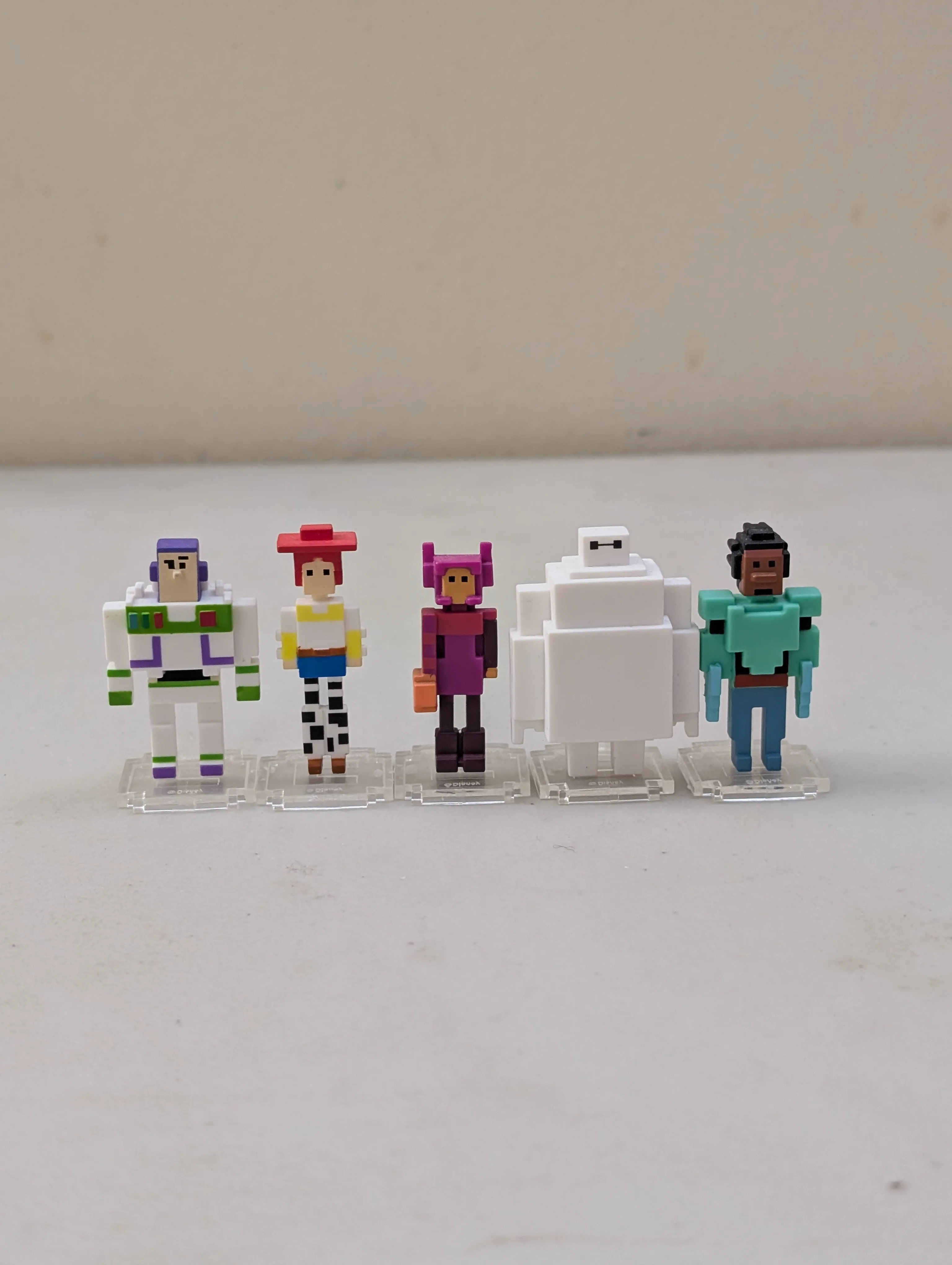 Crossy Road 8 Bit Mini Figures (bundle) image indicator(2)