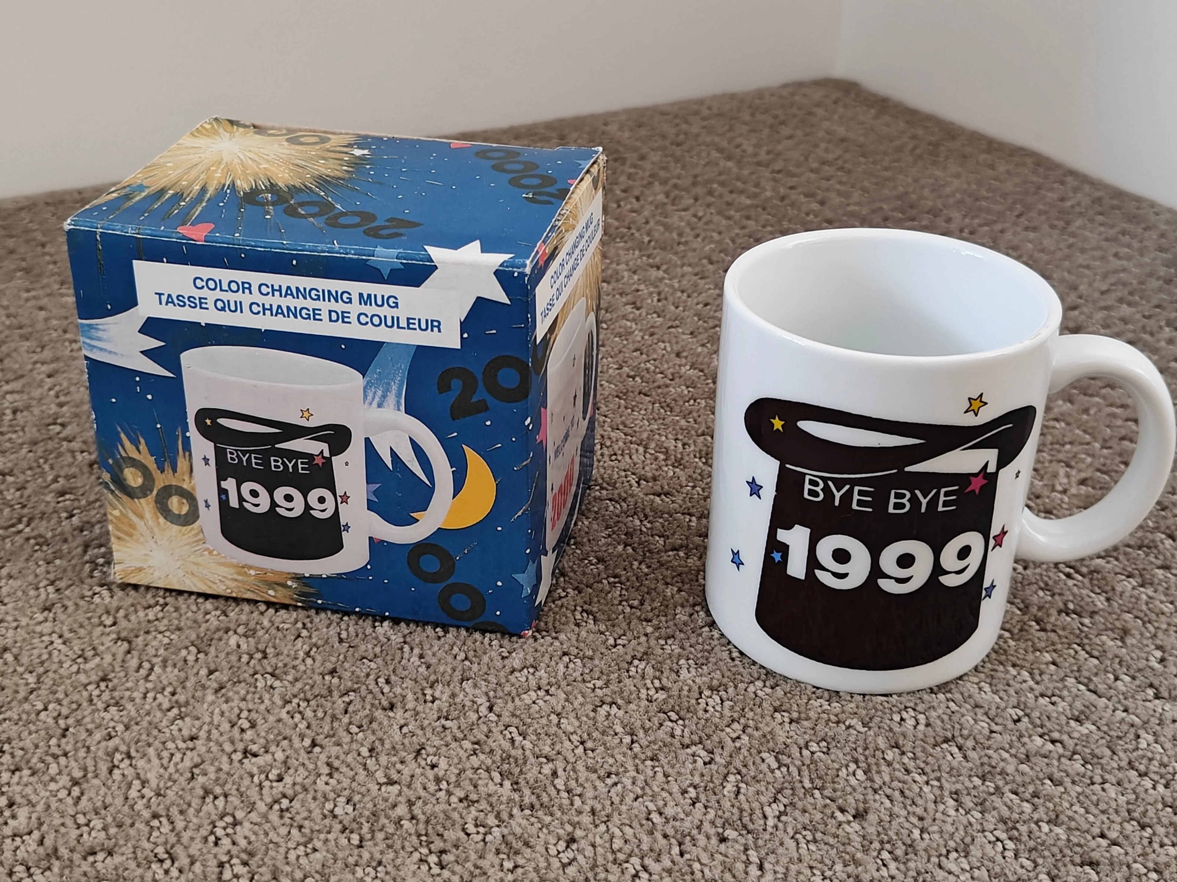 Colour Changing Mug / Cup - New Years Eve - 1999 to 2000 thumbnail