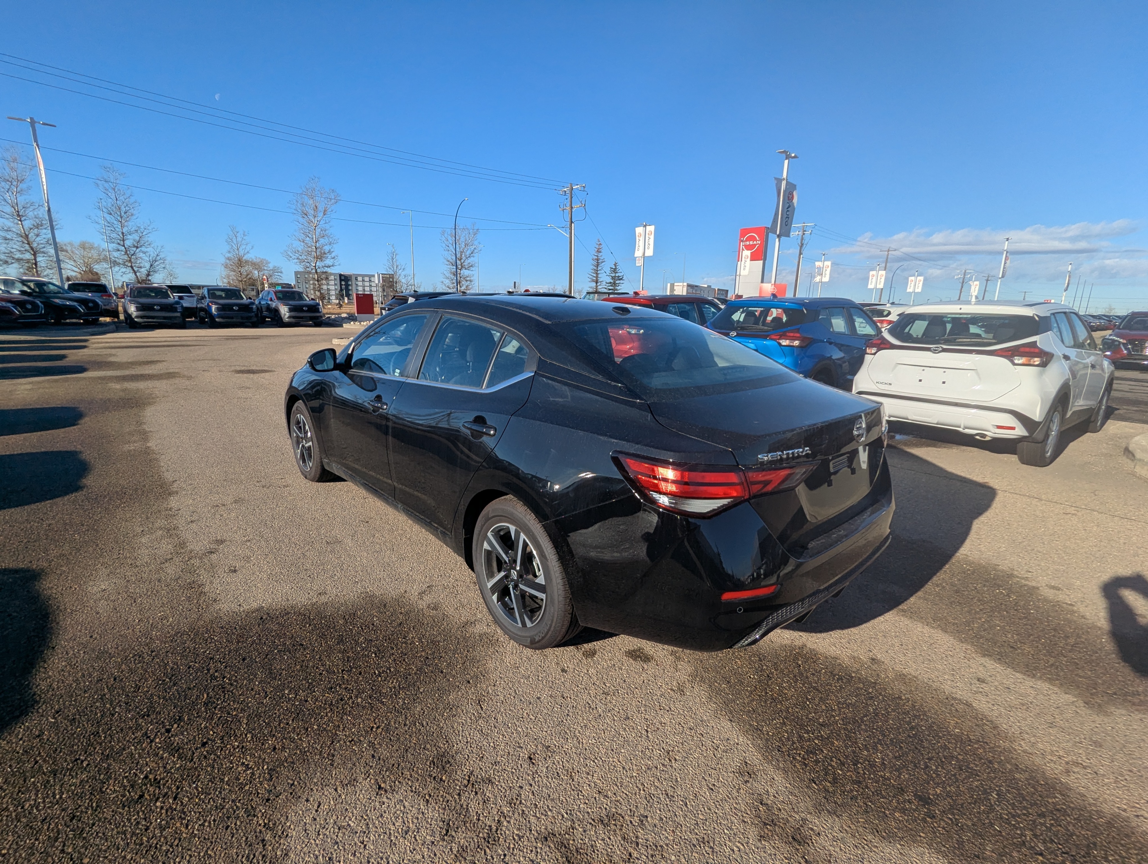 2025 Nissan Sentra SV - photo 3