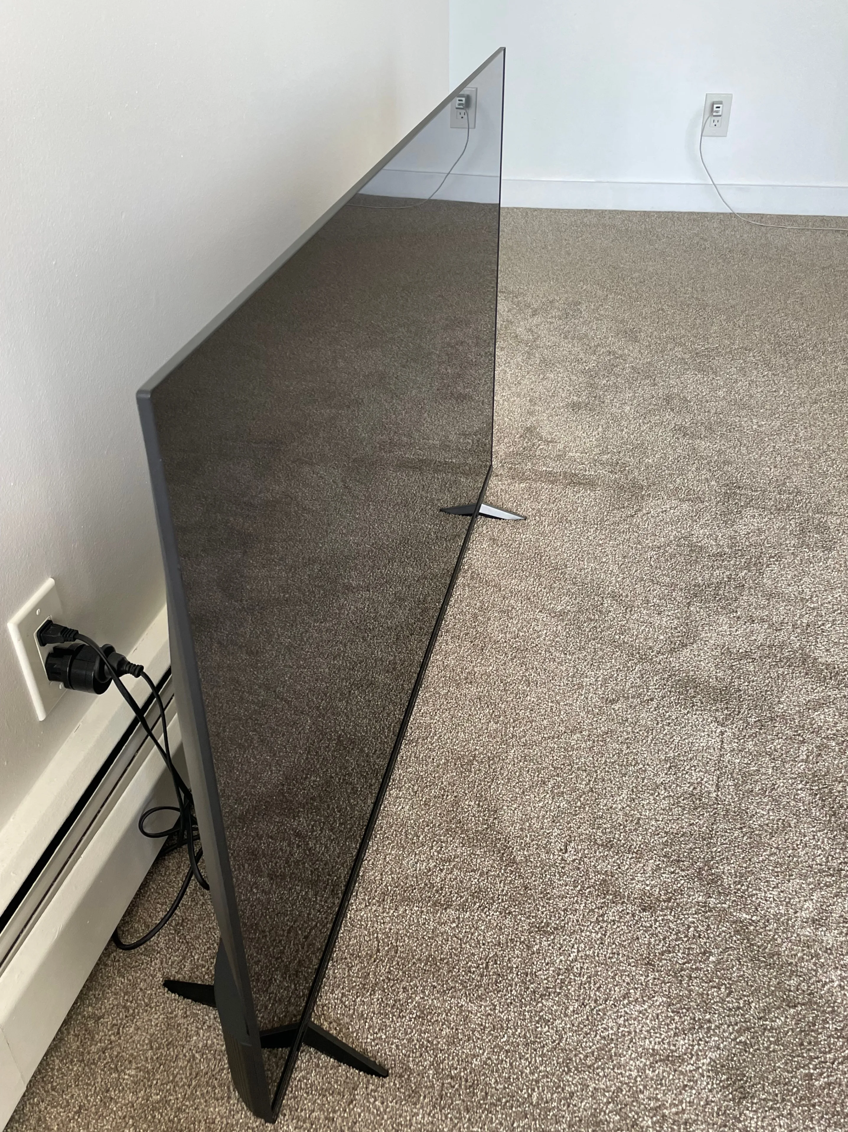 50" 4K UHD HDR LED Smart Google TV image indicator(2)