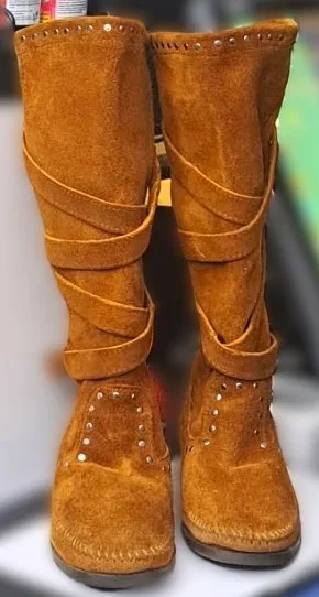 Genuine Thick Soft Leather Boots w/ Reversible Straps Looks New image indicator(5)