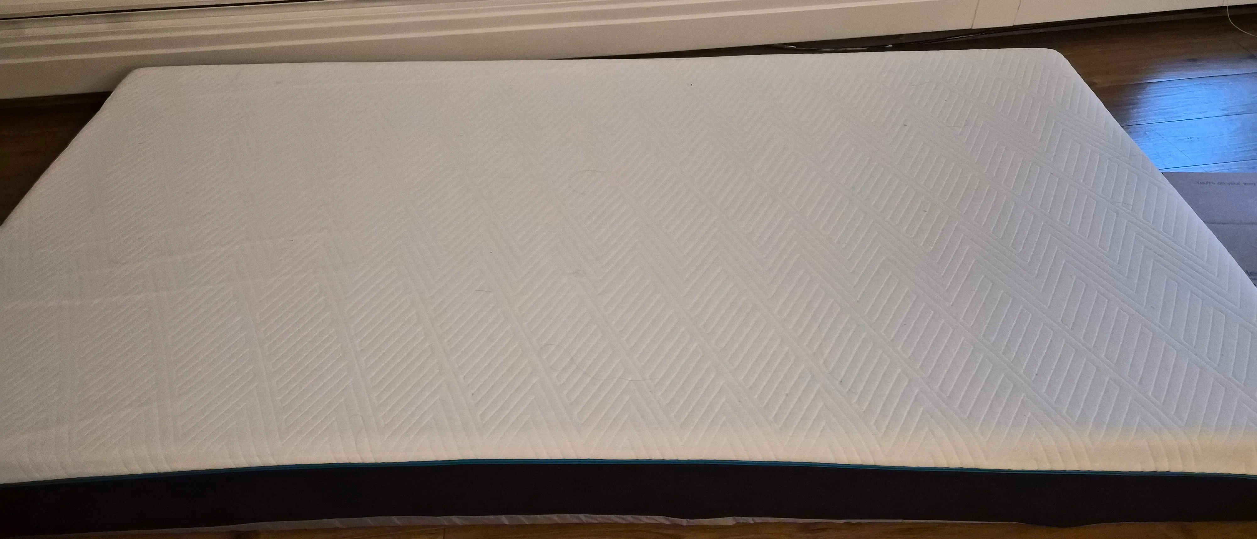 6 inch, 99*190*15,Twin almost new comfortable mattress image indicator(2)