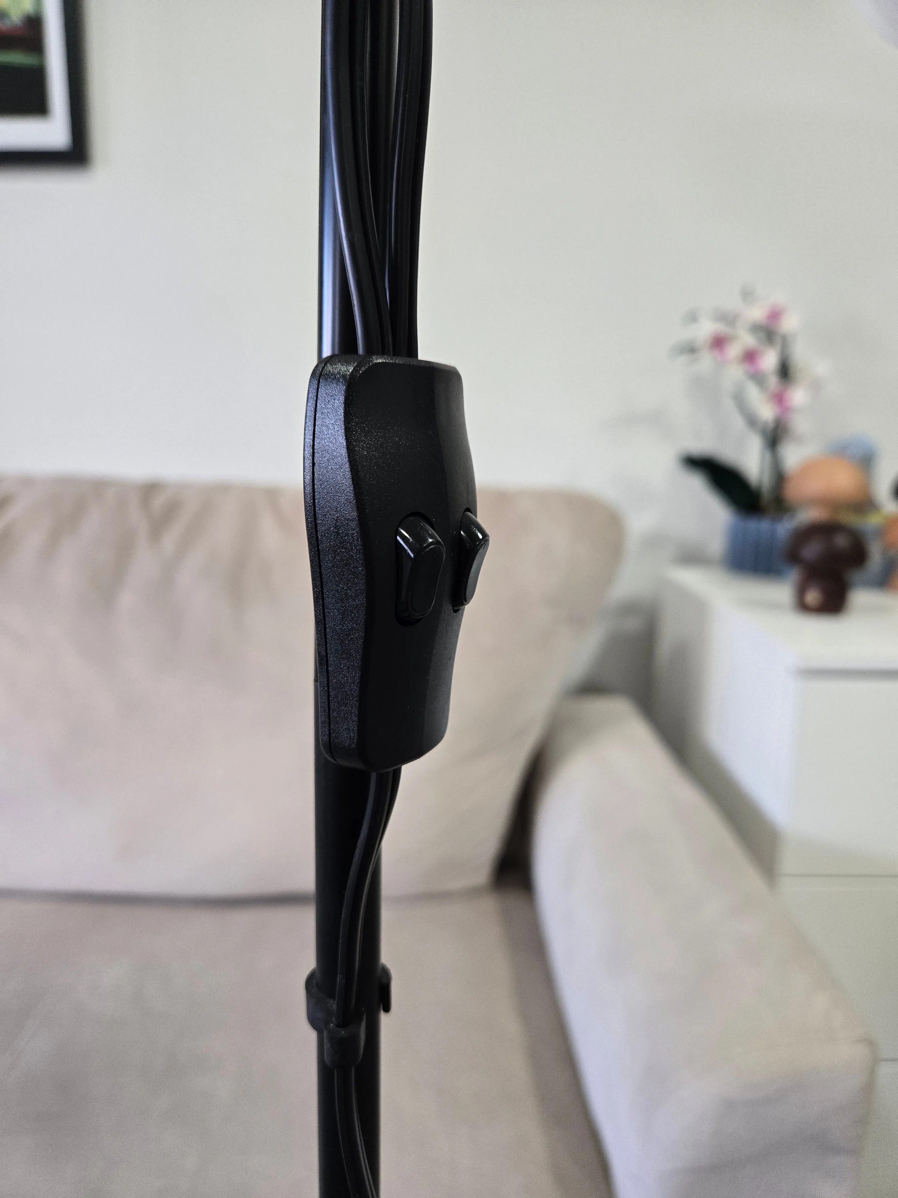 IKEA TÅGARP Floor Lamp – Mood & Reading Light image indicator(2)