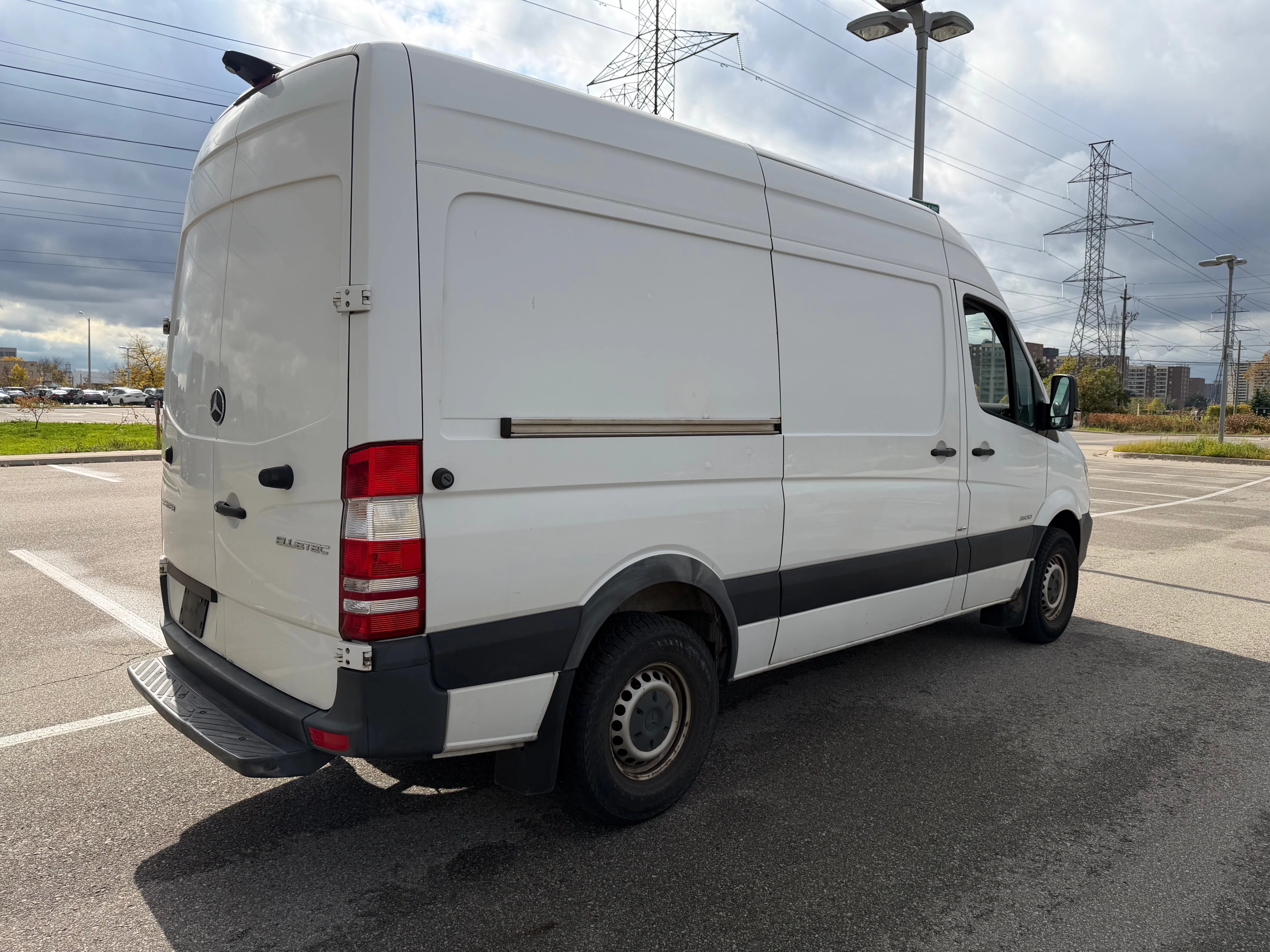 2016 Mercedes-Benz Sprinter 2500 144" High Roof 2.1L Diesel image indicator(5)