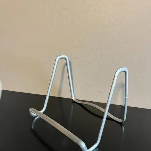 Metal Cookbook or Document Holder / Stand thumbnail