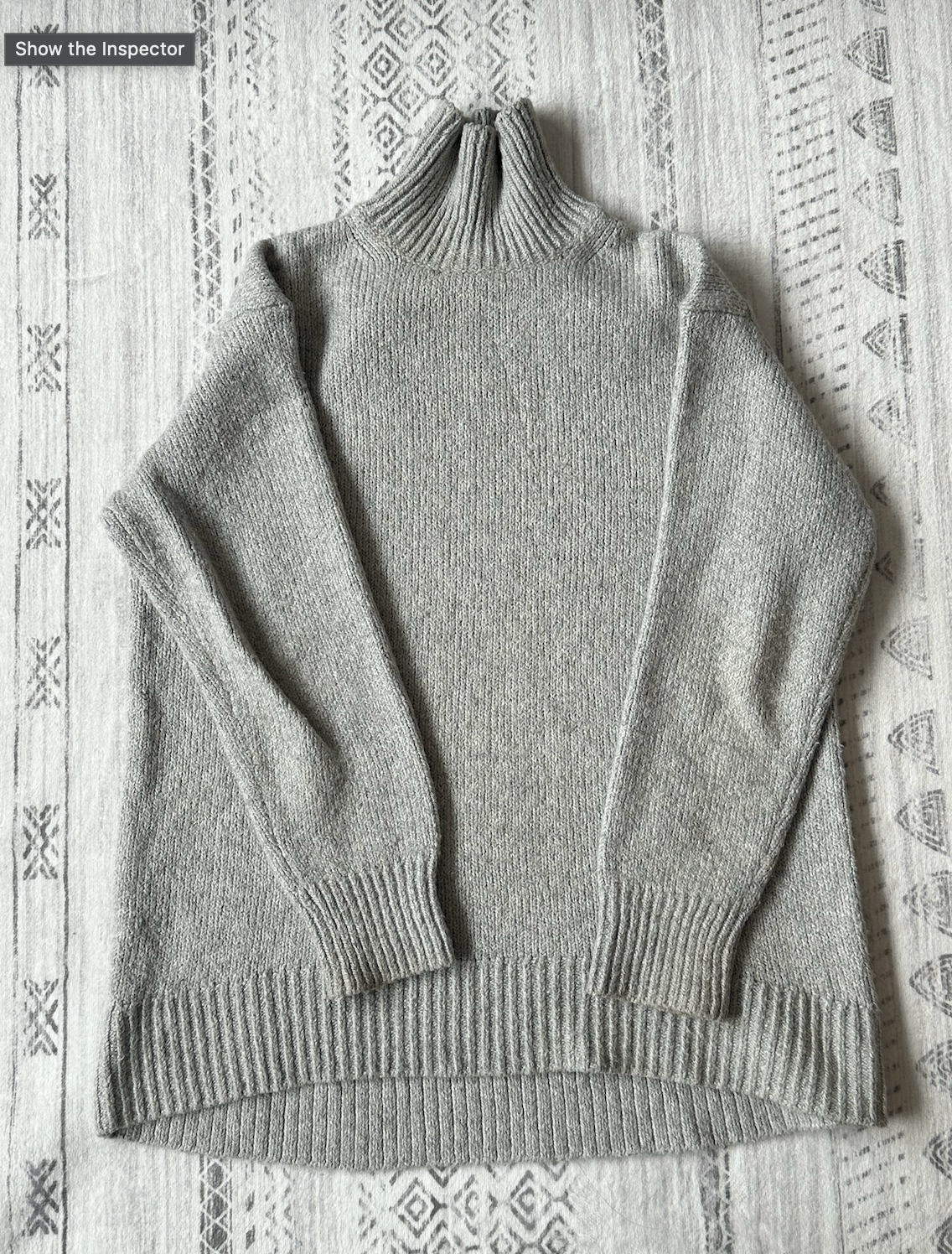[closet cleanout] - Uniqlo sweater