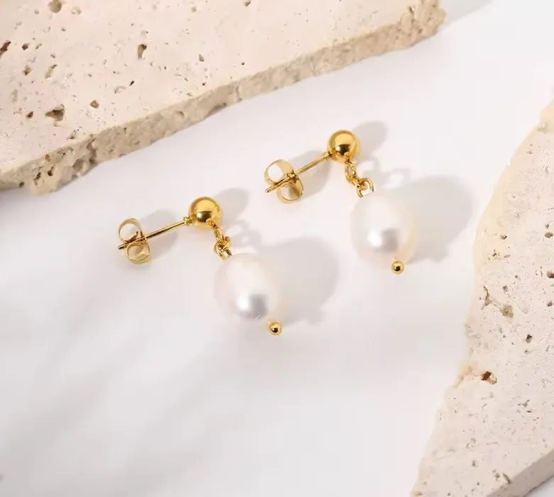 18K Gold Plated Stainless Steel Pearl Earring (Tarnish free) image indicator(3)