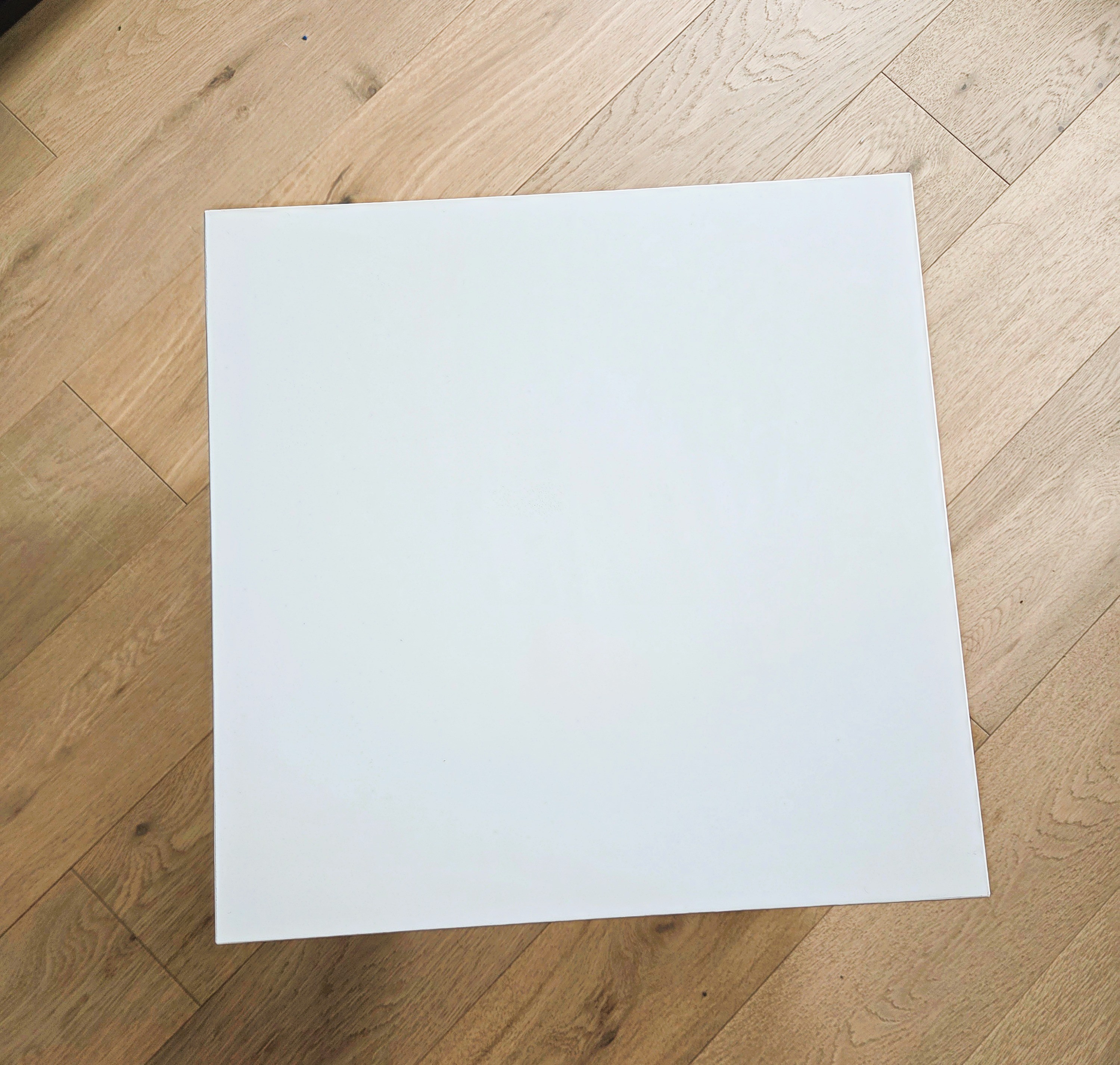 White Ikea Lack Side Table - photo 3