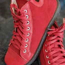 Women's shoes - genuine leather - brand new- size 8-9 image indicator(4)