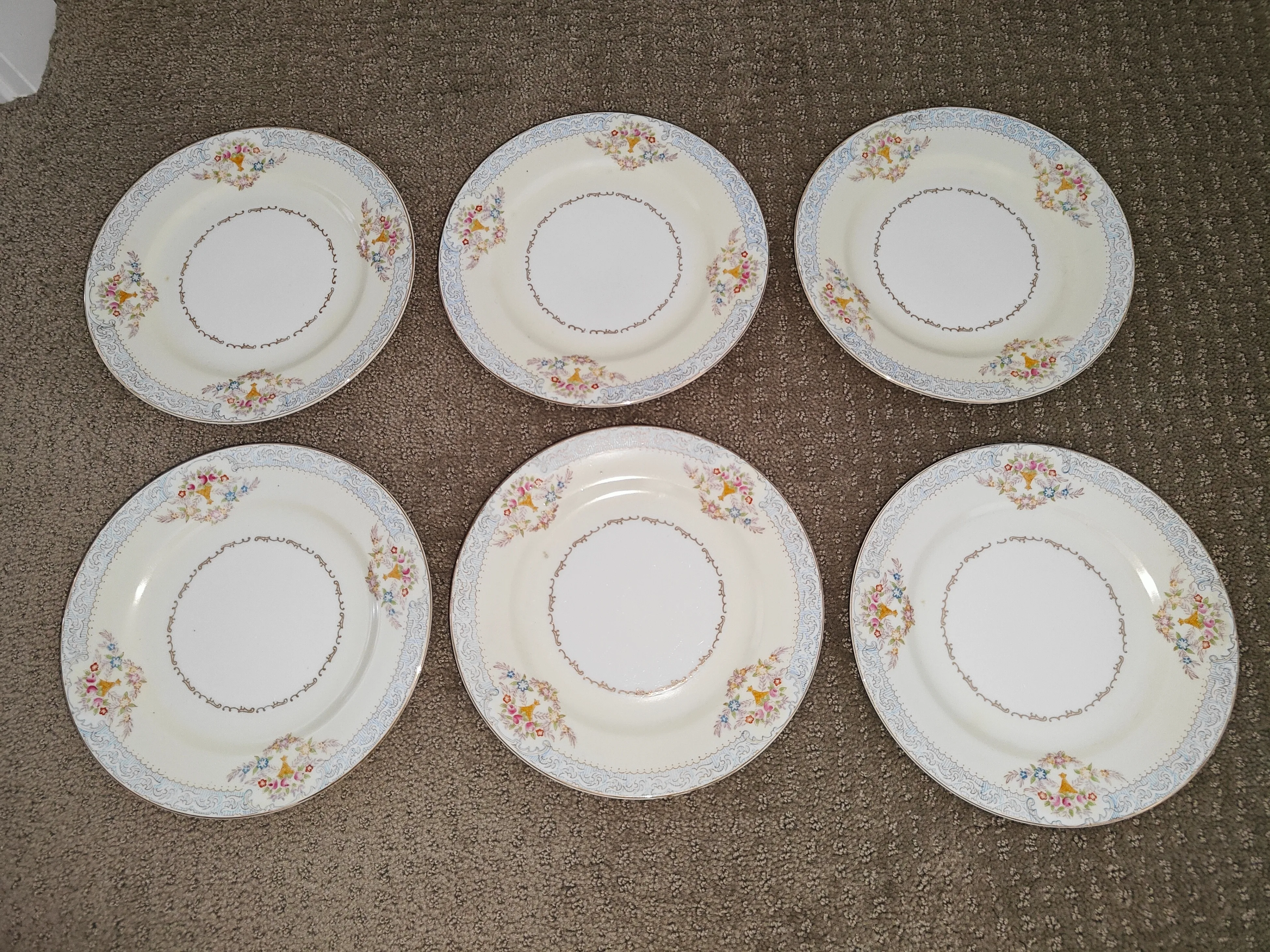 Set of 6 Vintage Floral & Gold Trim Salad Dessert Plates - 7.5" thumbnail