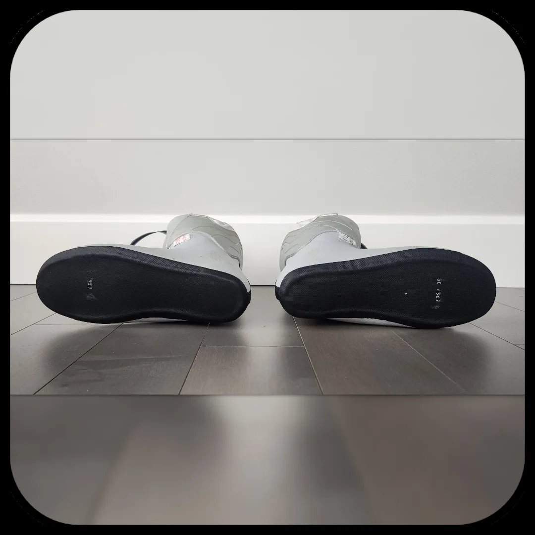 ROSSIGNOL Xena 10 Womens Ski Boot (Mondo SIZE 24 - 24.5) image indicator(8)