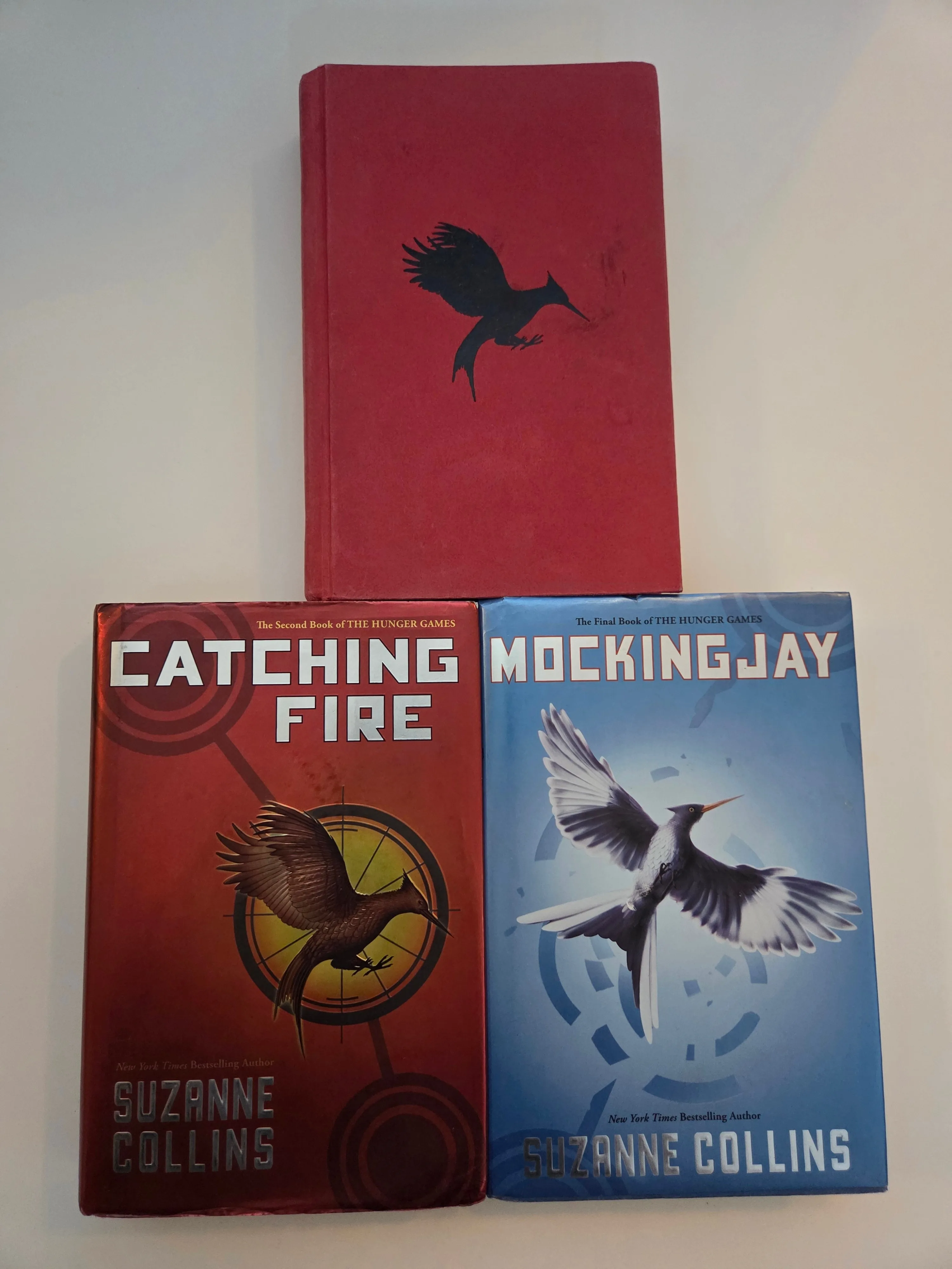 Hunger Games Trilogy Hardcover Set – Suzanne Collins