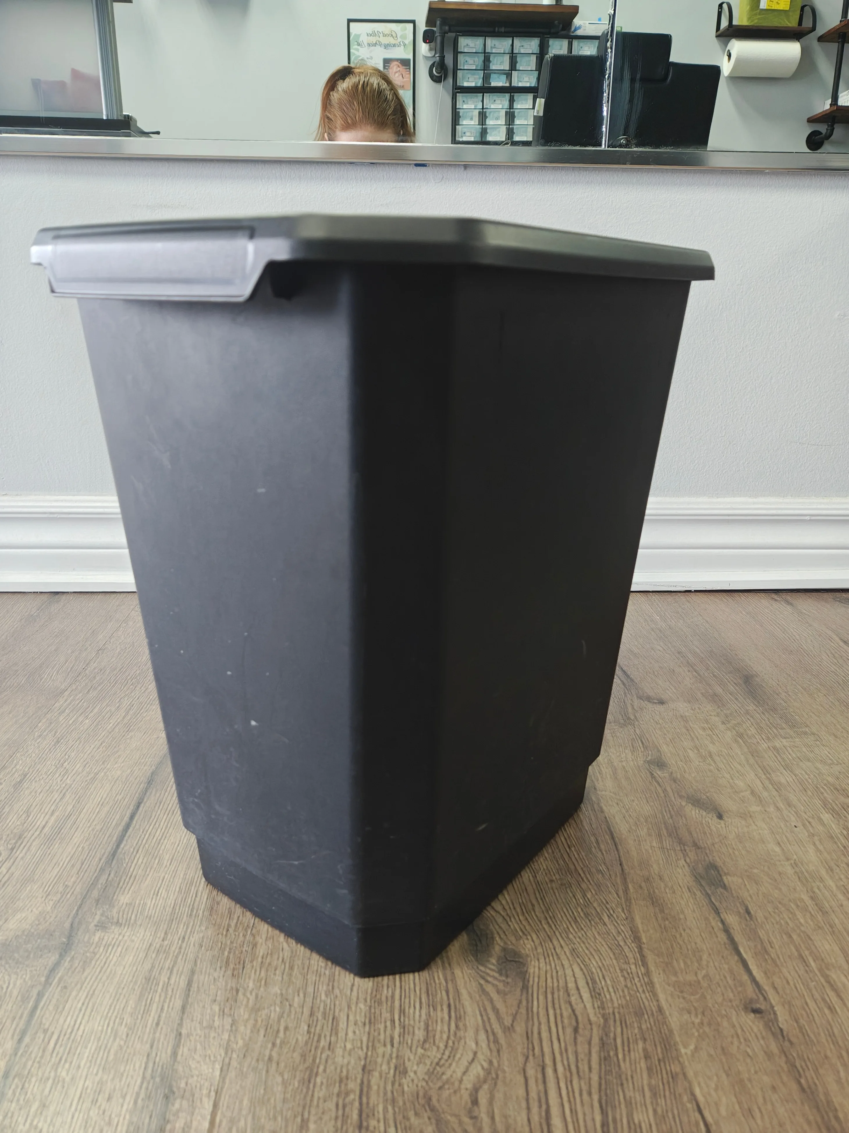 Compact 14 L Black Garbage Cans image indicator(2)