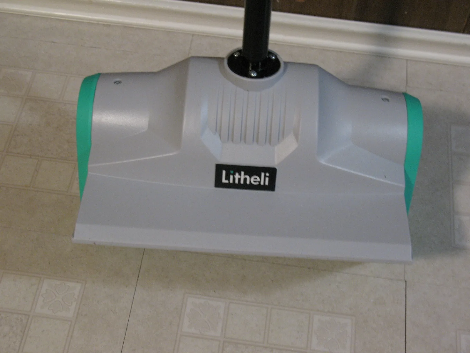 Cordless 20 Volt Snow Shovel, BRAND NEW image indicator(5)