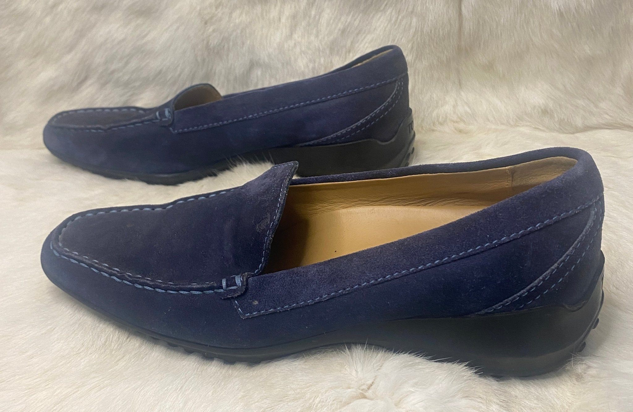 Tods Pantofola City Gommino Women’s Blue Suede Loafers 7-1/2 - photo 3