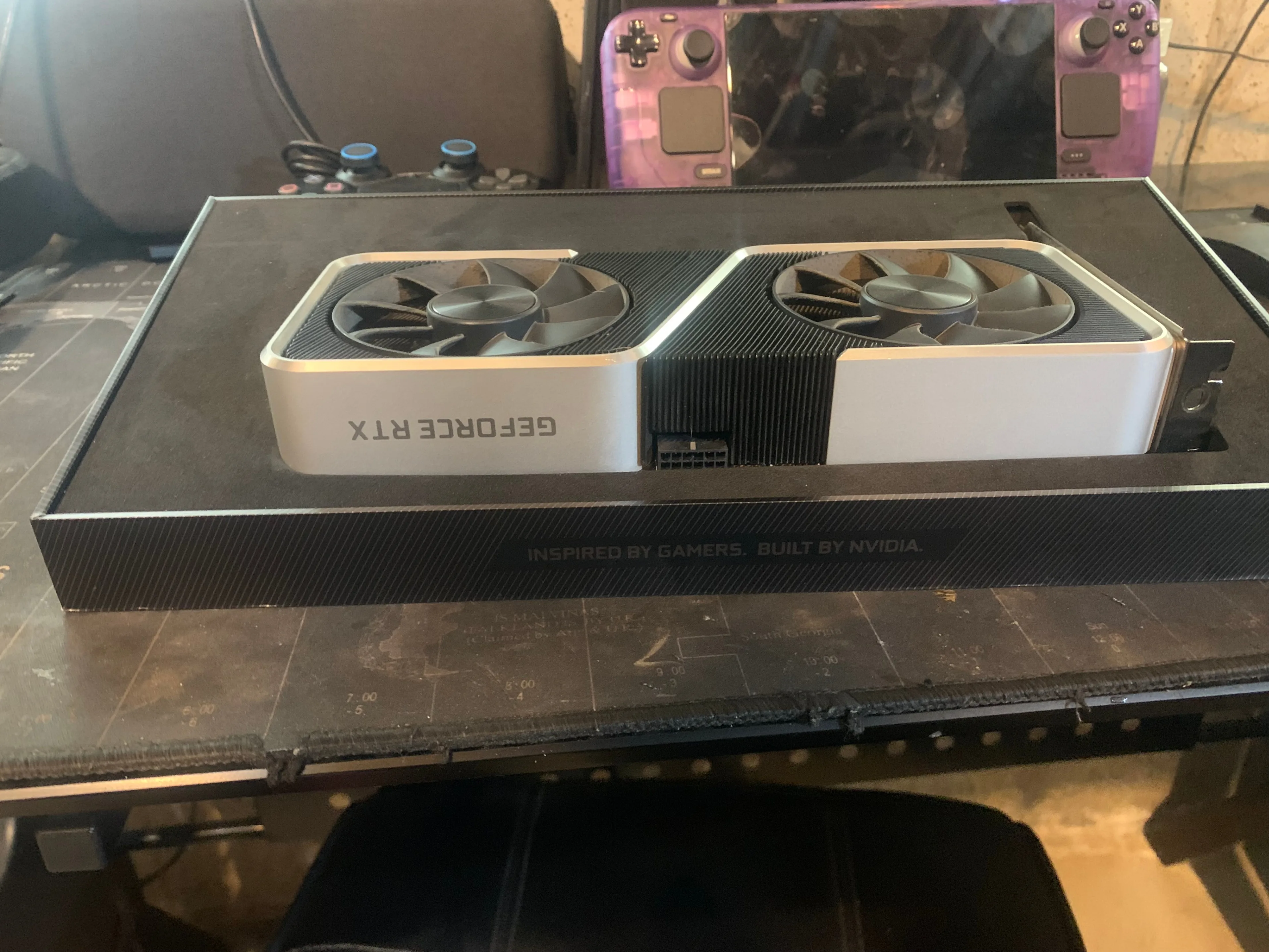 Nvidia Geforce RTX 3060TI Founders Edition image indicator(7)