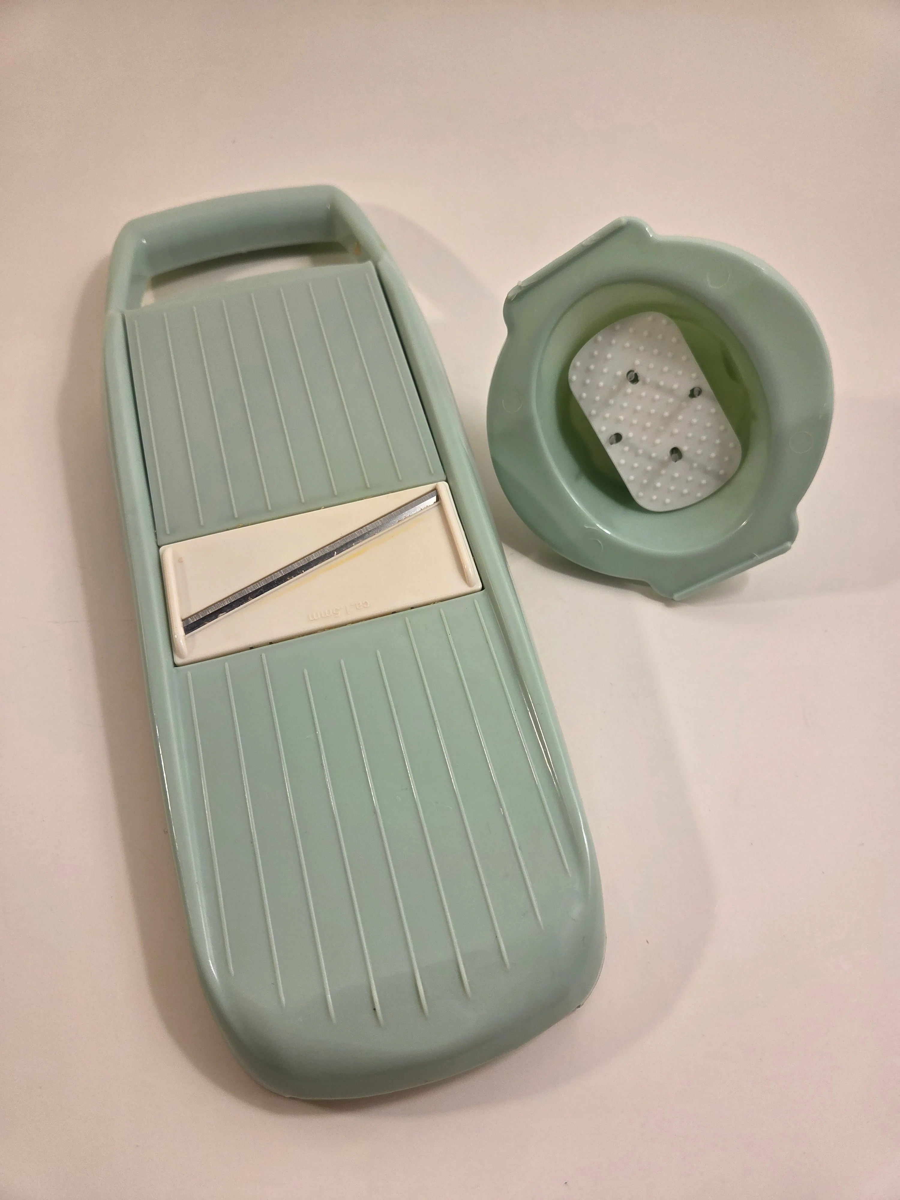 Mandoline Slicer Set, 4 Blades, Mint Green – 1–8 mm