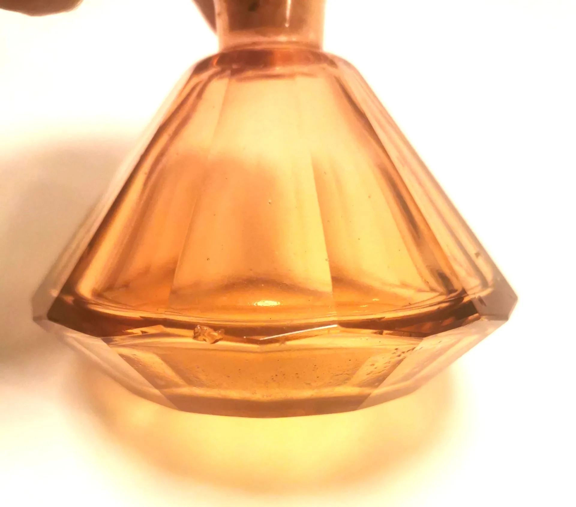 Pair of Vintage glass pieces- Gold Glass, Ruby Red image indicator(6)