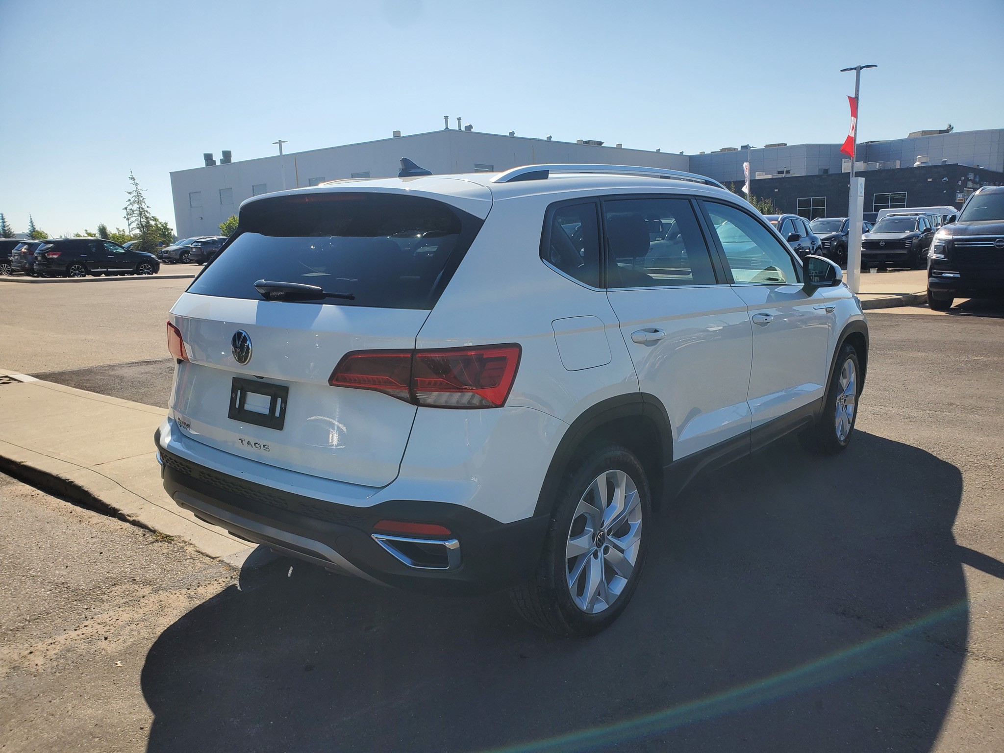 2022 Volkswagen Taos - photo 5