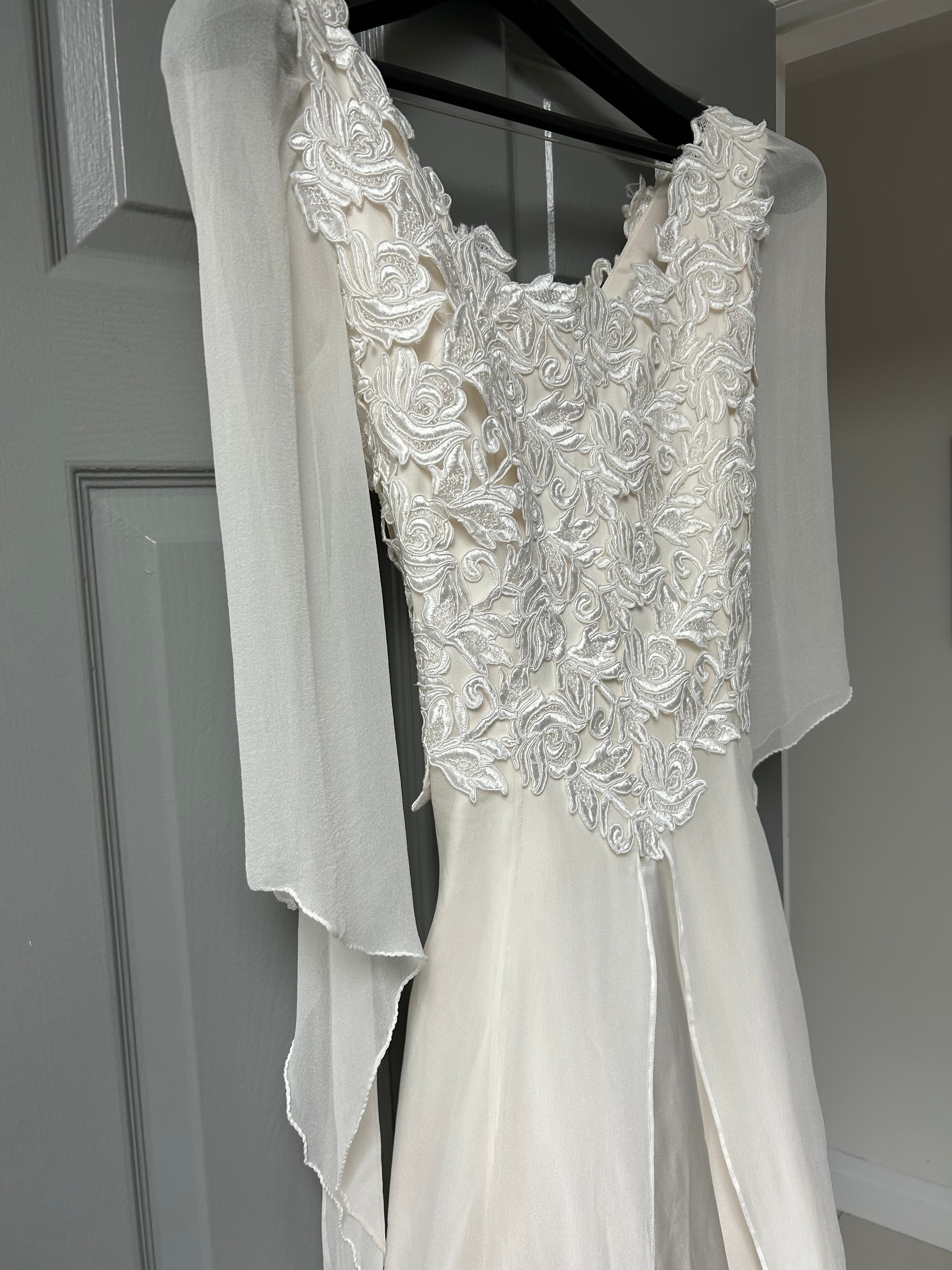 Custom Wedding Dress (paid 5000) BRIDES come try it on!