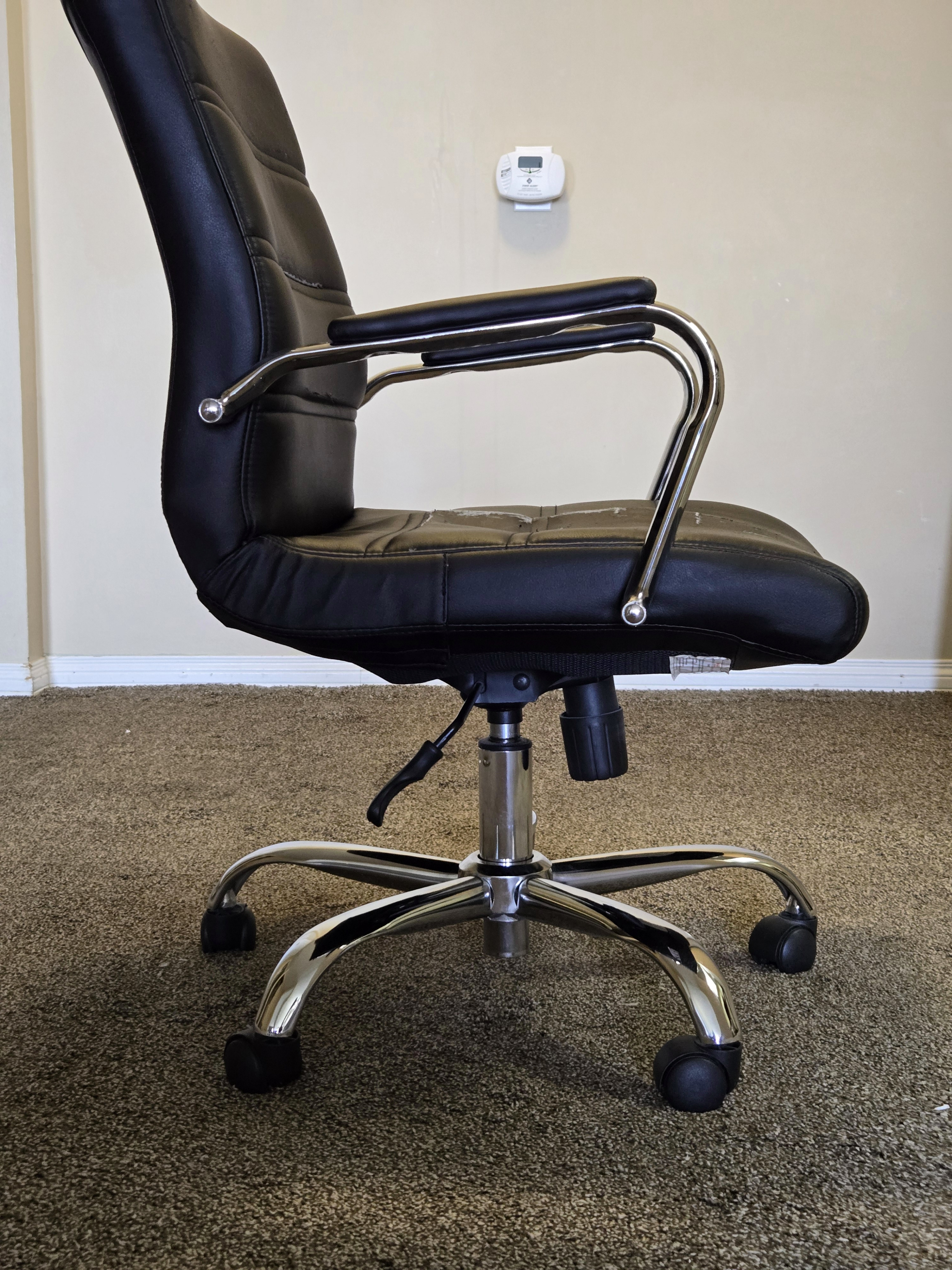 Swivel Office Chair - FREE (Adjustable) - photo 4