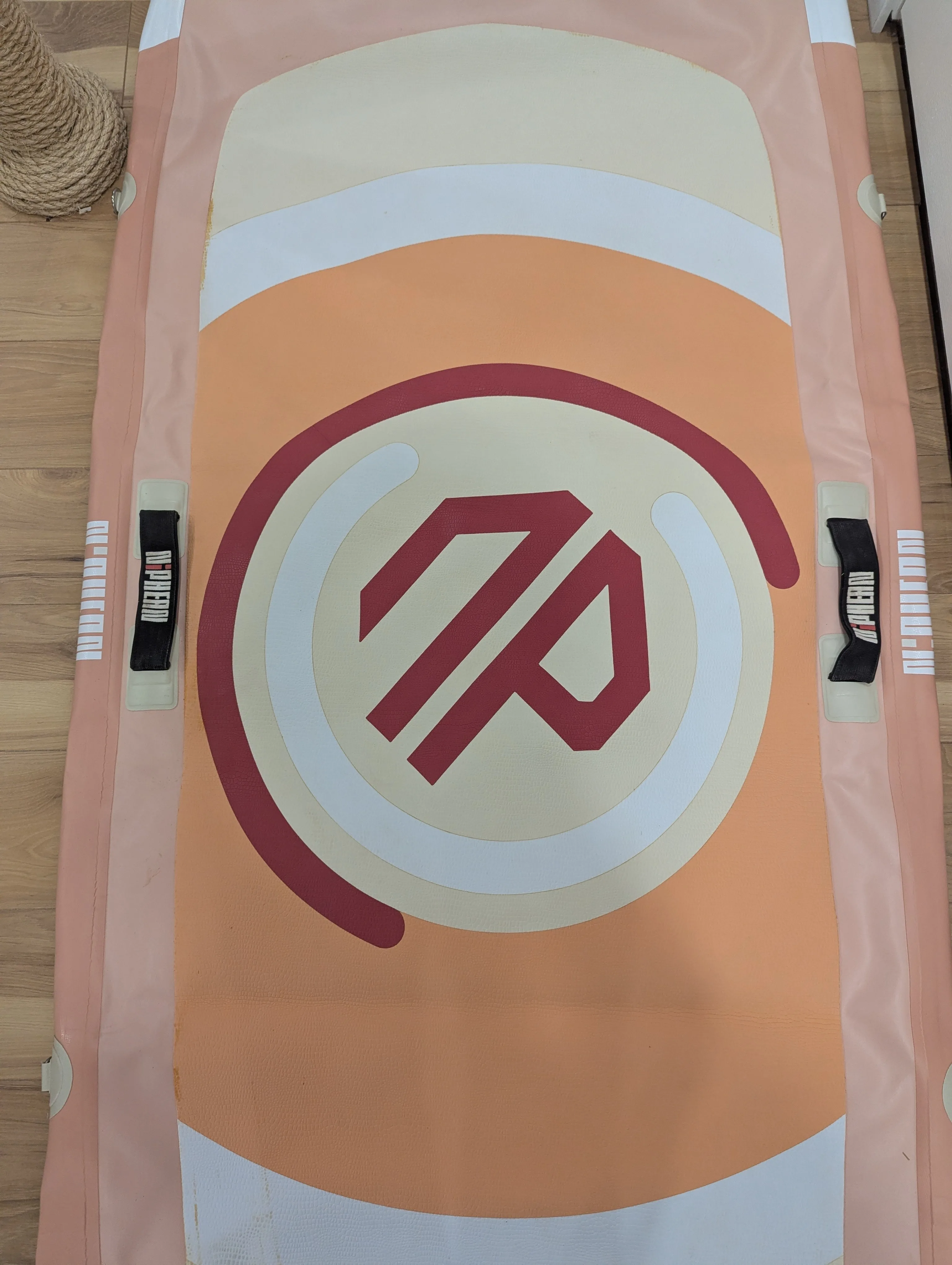 Niphean Inflatable Paddle Board - 10 ft image indicator(3)