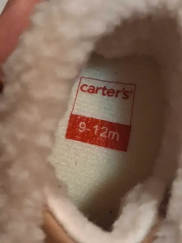 Carter's Boots 9-12 Months - photo 2