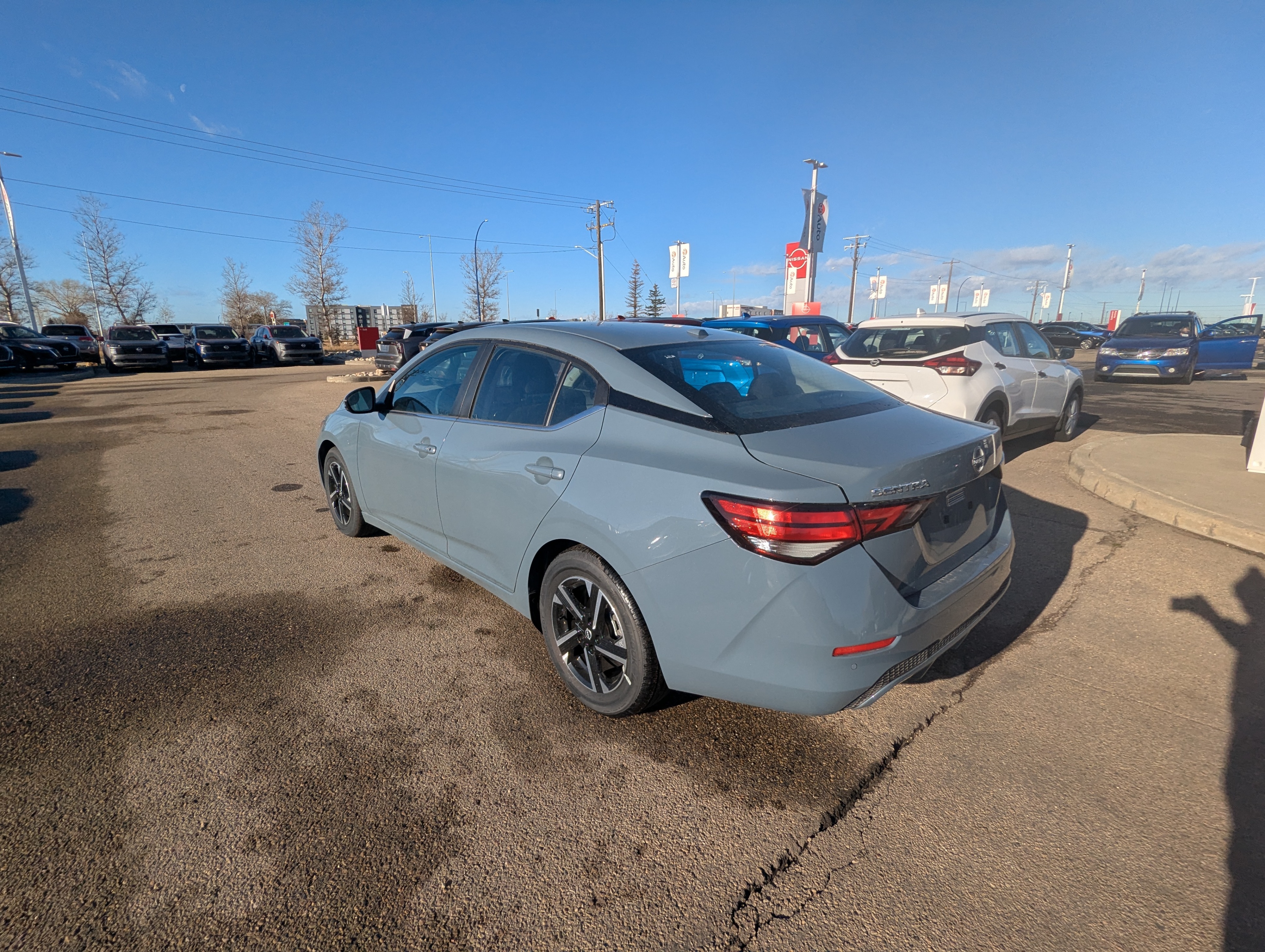 2025 Nissan Sentra SV - photo 3