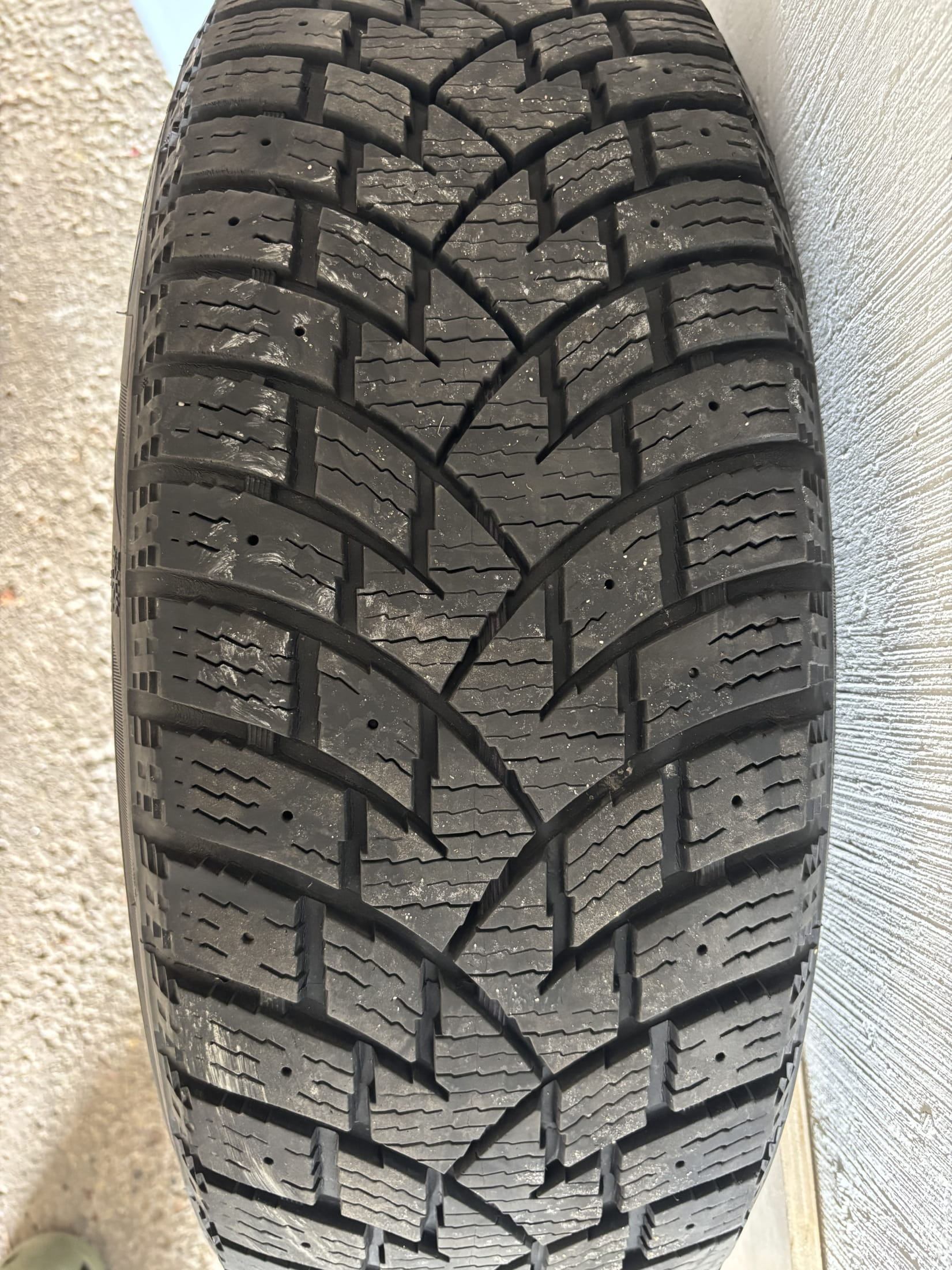 Zeta Winter Tires w/ Gunmetal Alloy Rims – Set of 4 – 215/70R16 - photo 2