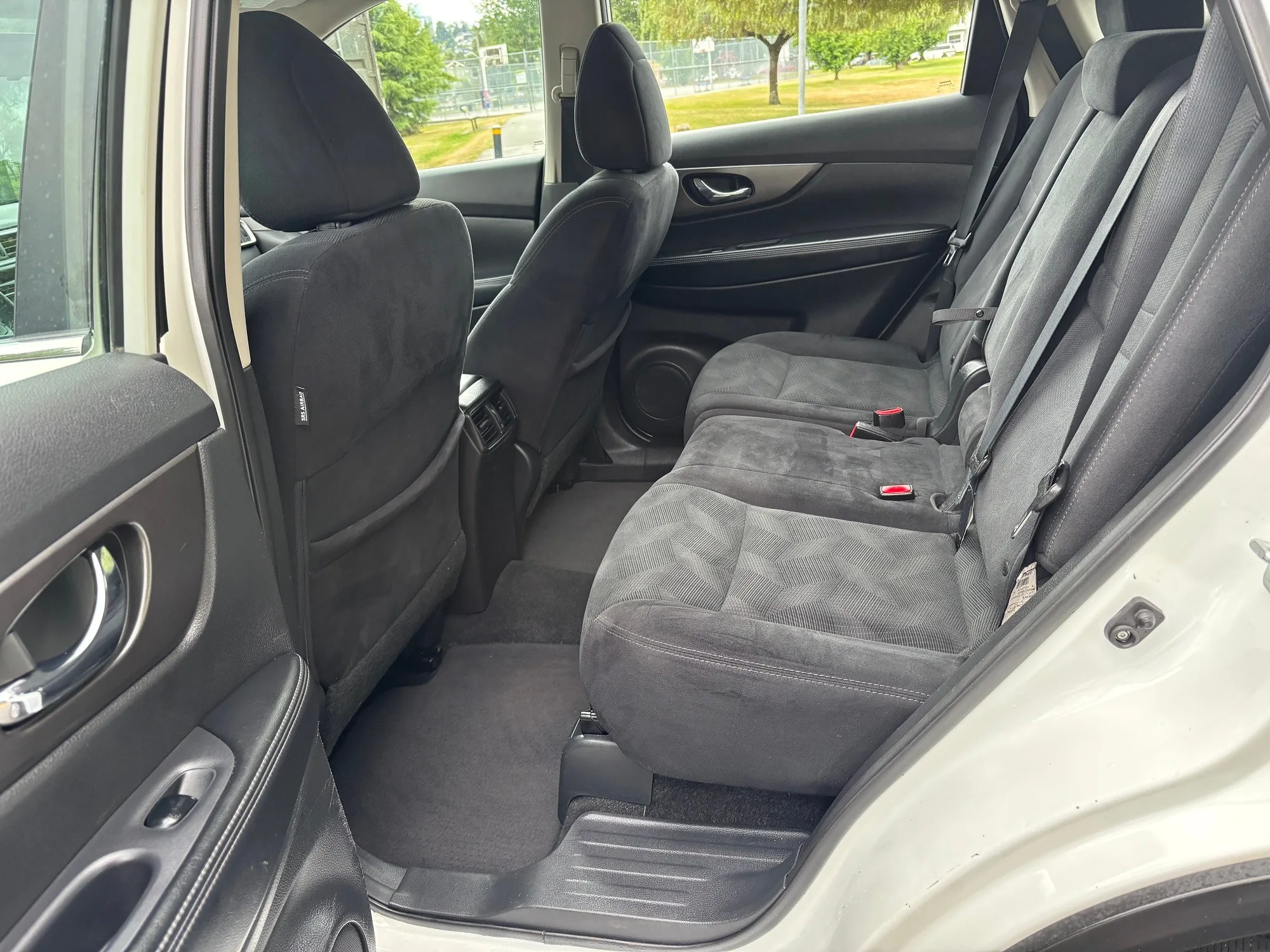 2015 NISSAN ROGUE AWD image indicator(6)