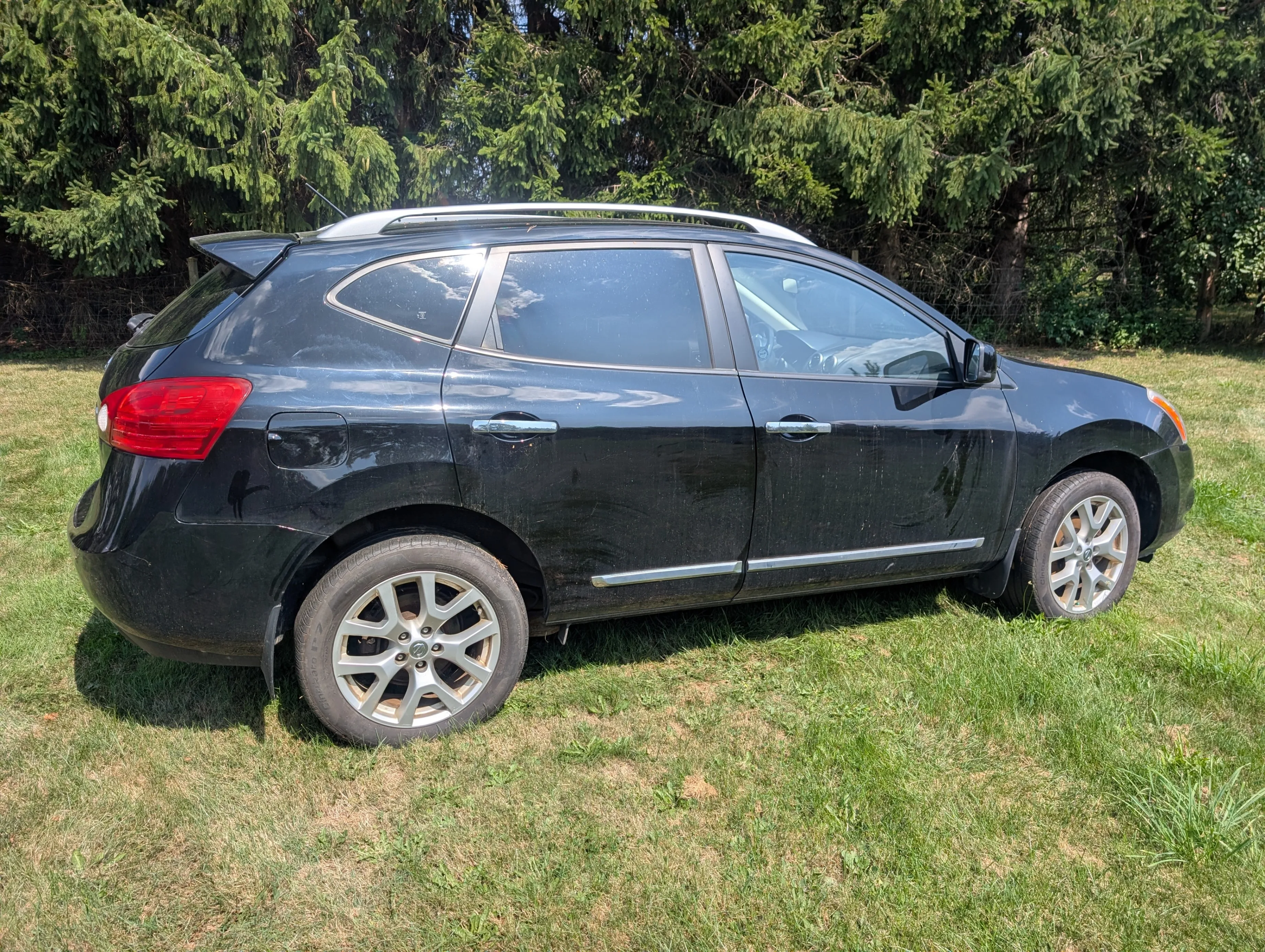 2011 Nissan Rogue image indicator(2)