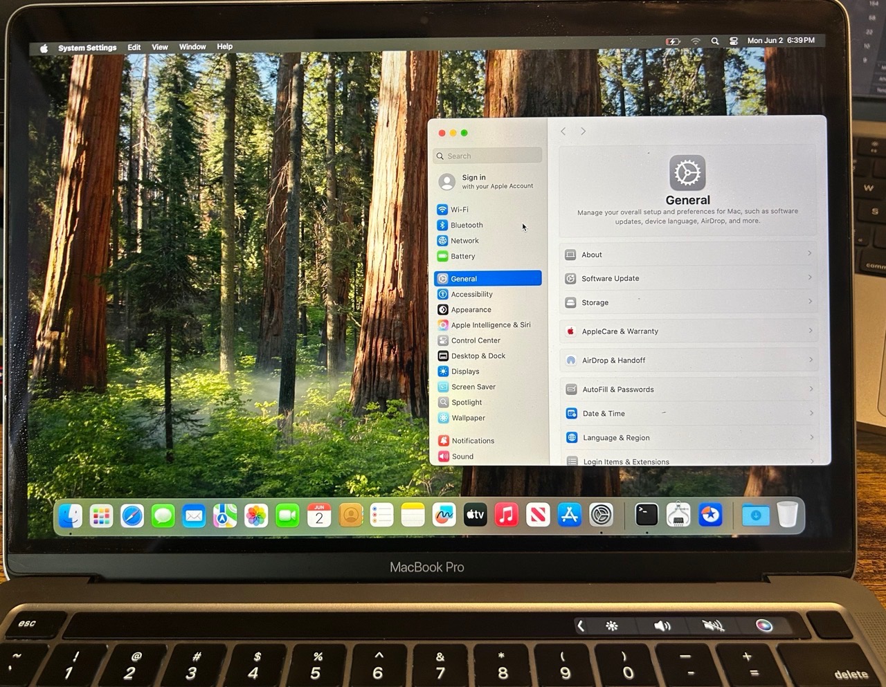 MacBook Pro 13 inches M2 2022 - photo 5