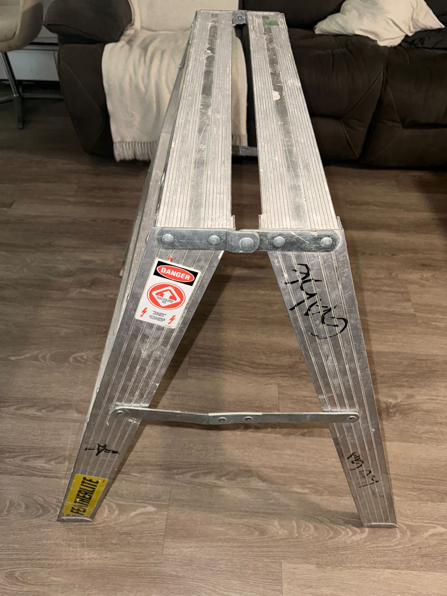 3 step bench, Step ladder. Aluminum