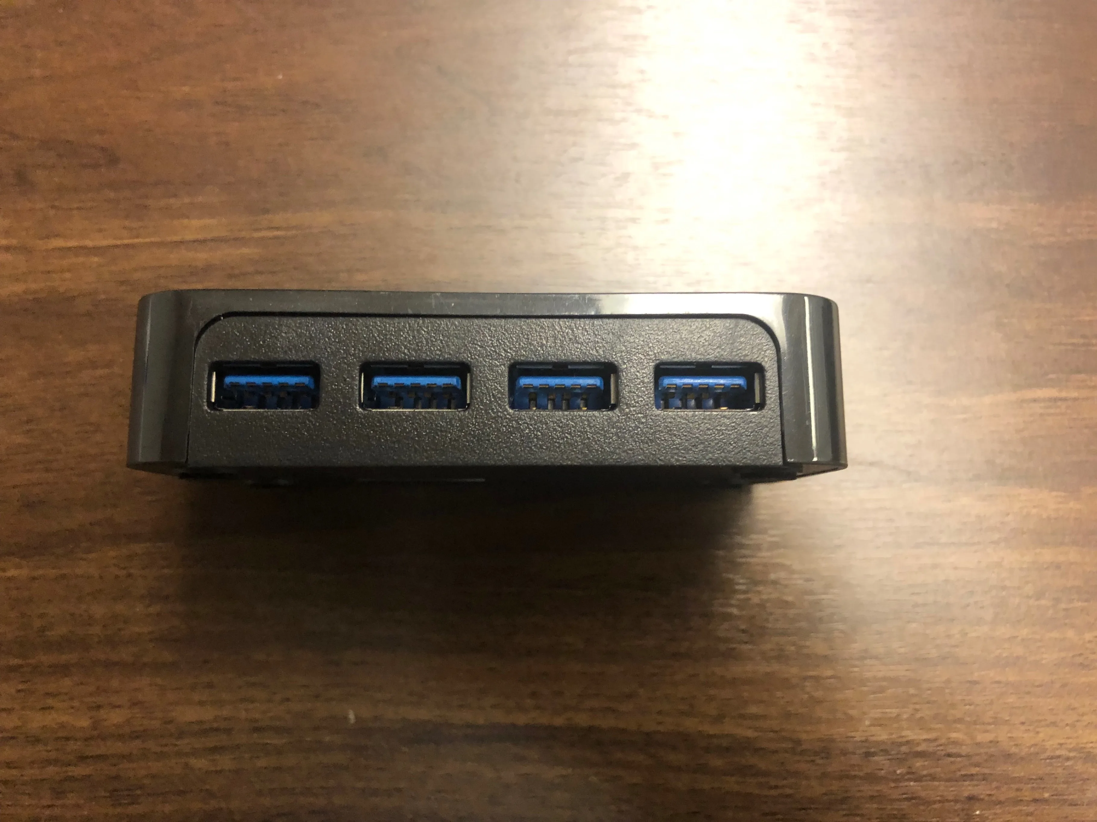 Insignia USB 3.0 Super Speed Powered Hub Model NS-PCH5431 image indicator(2)