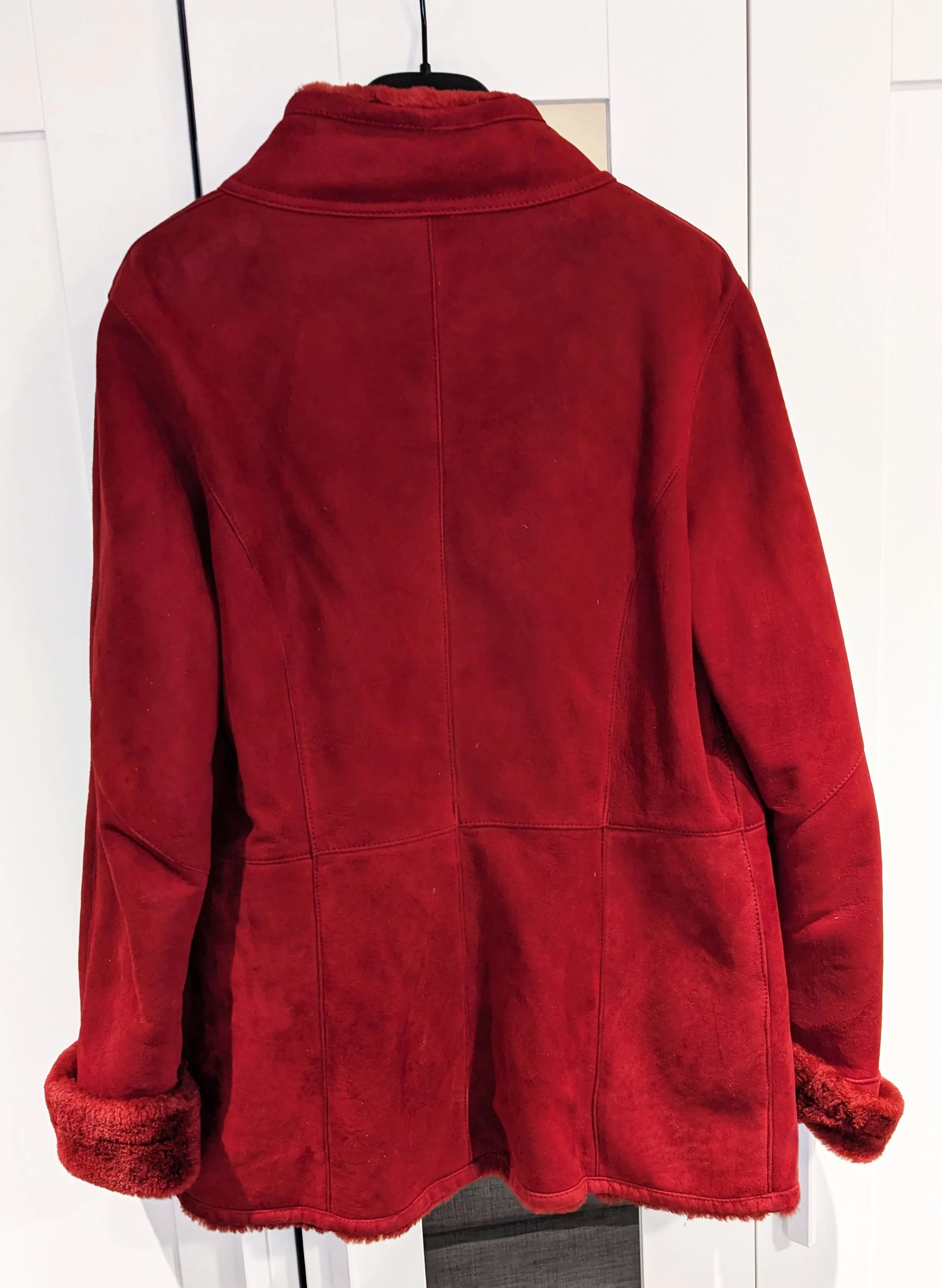 DANIER Women Beautiful sheepskin coat, Size M image indicator(2)