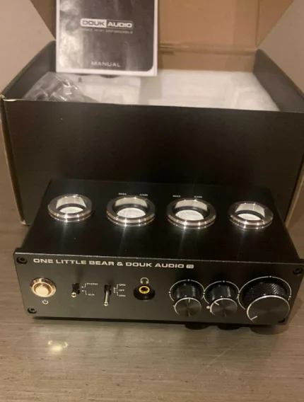 Douk Audio T9 Vacuum Tube Phono Preamp Stereo Preamplifier thumbnail