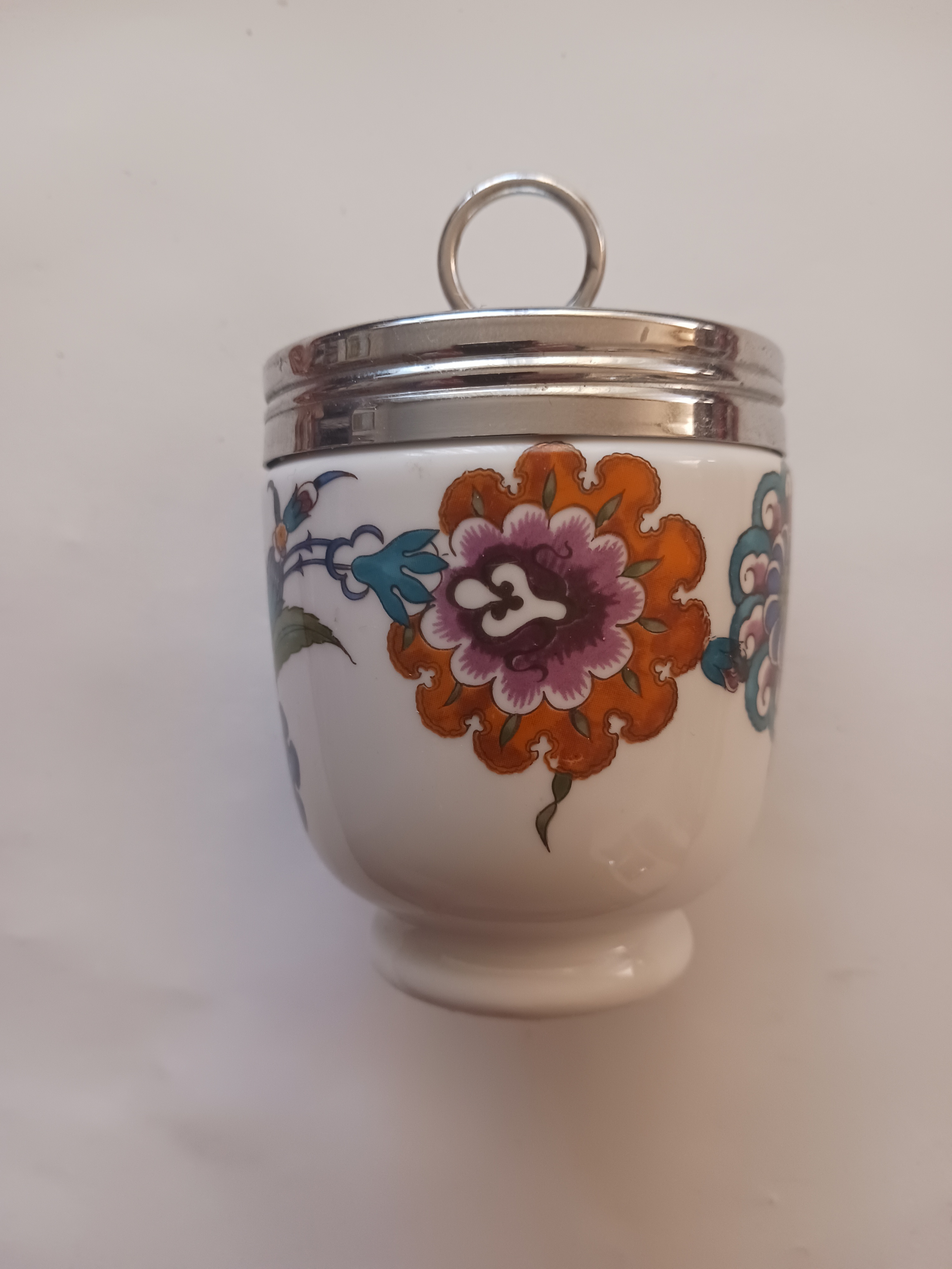 Vintage ROYAL WORCESTER Porcelain Egg Coddler England-Flowers