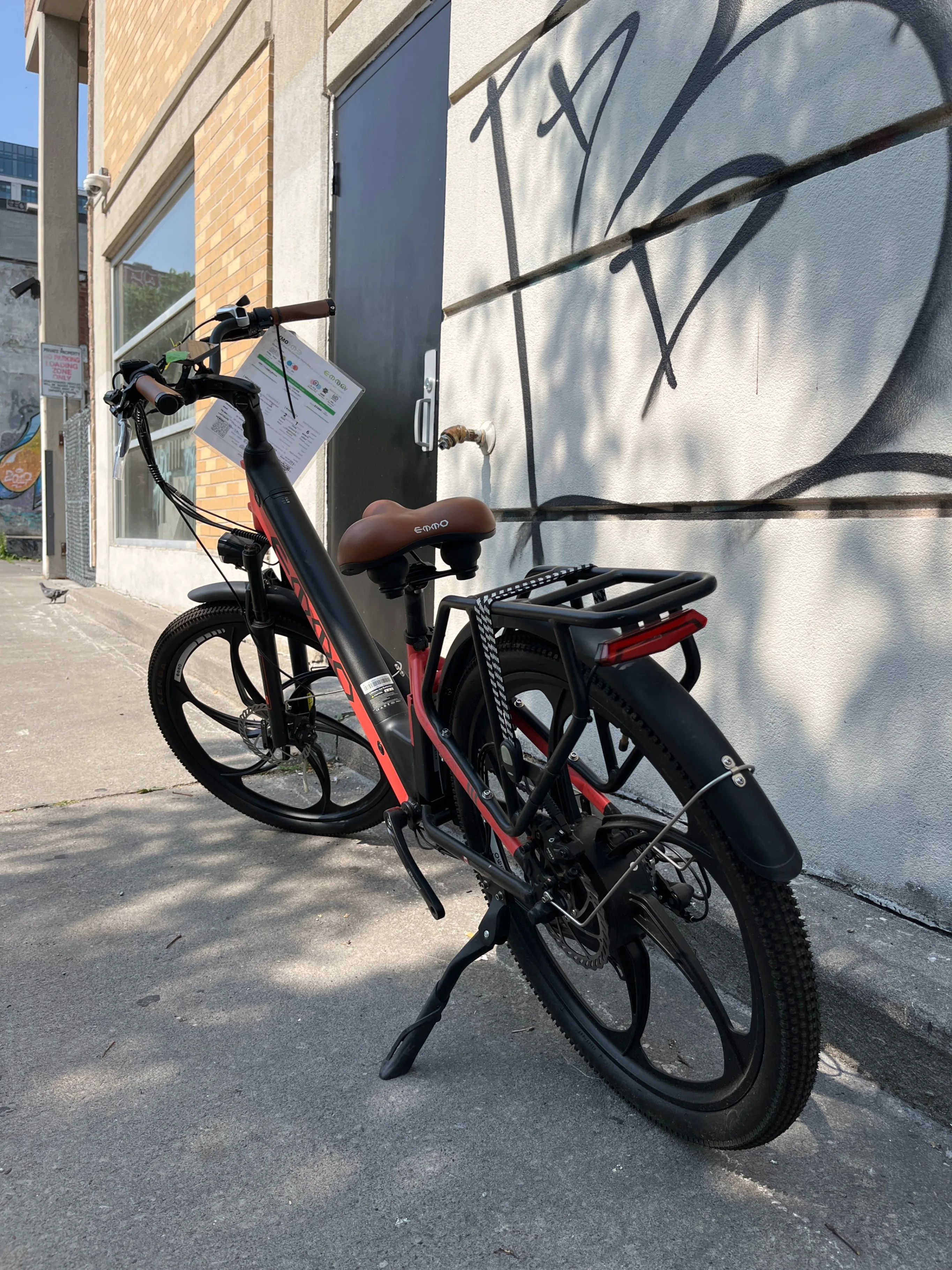 EMMO VMO Pro Electric Bicycle | Showroom Demo / Full Warranty image indicator(3)